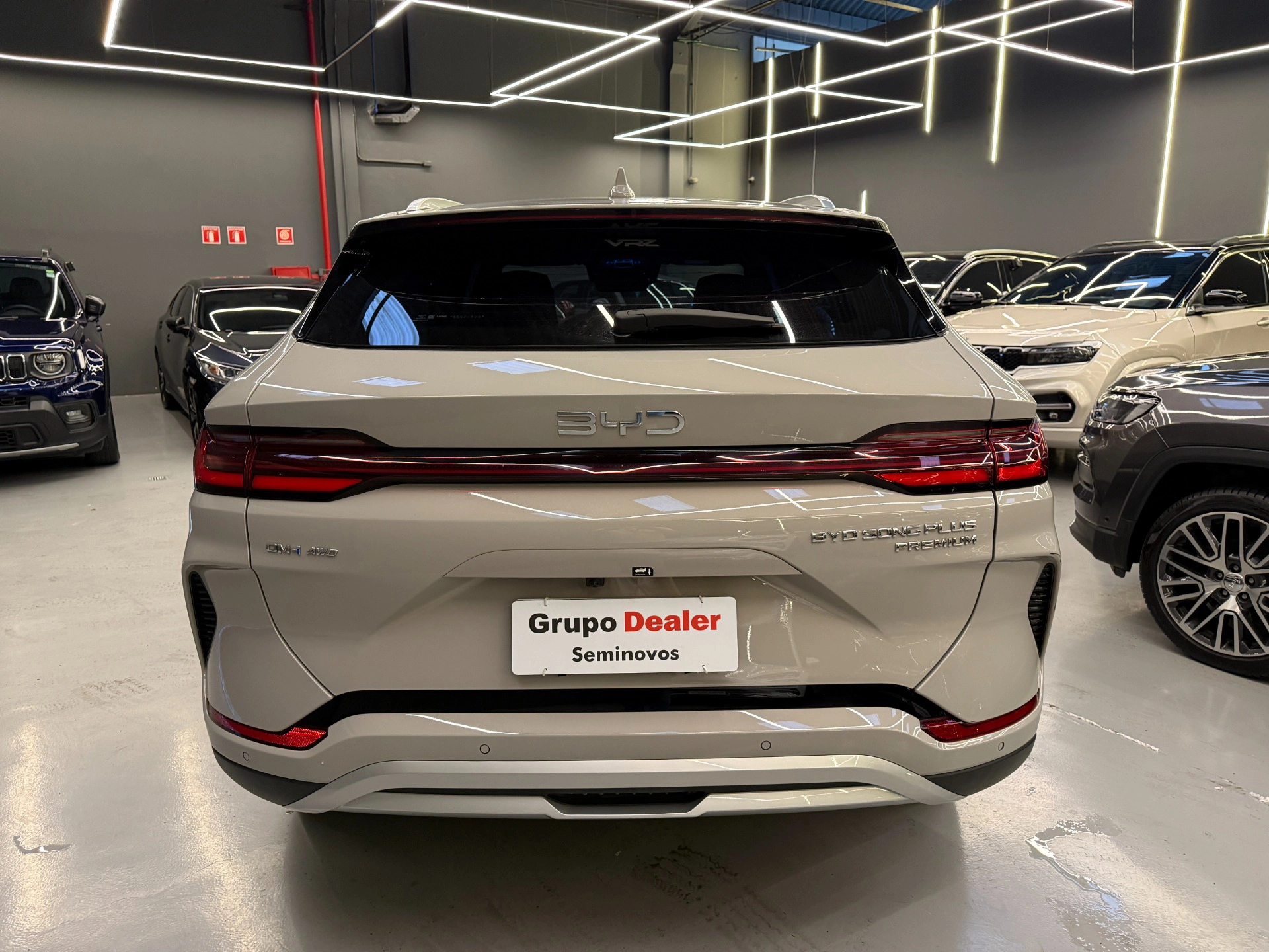 byd SONG PLUS PREMIUM 1.5 DM-I TURBO HÍBRIDO AWD AUTOMÁTICO 20257