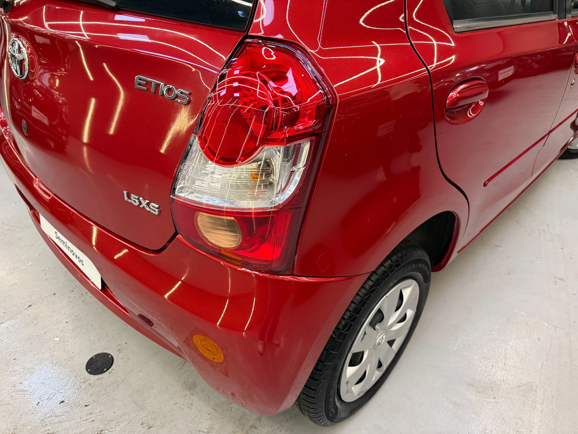 toyota ETIOS 1.5 XS 16V FLEX 4P MANUAL 20158