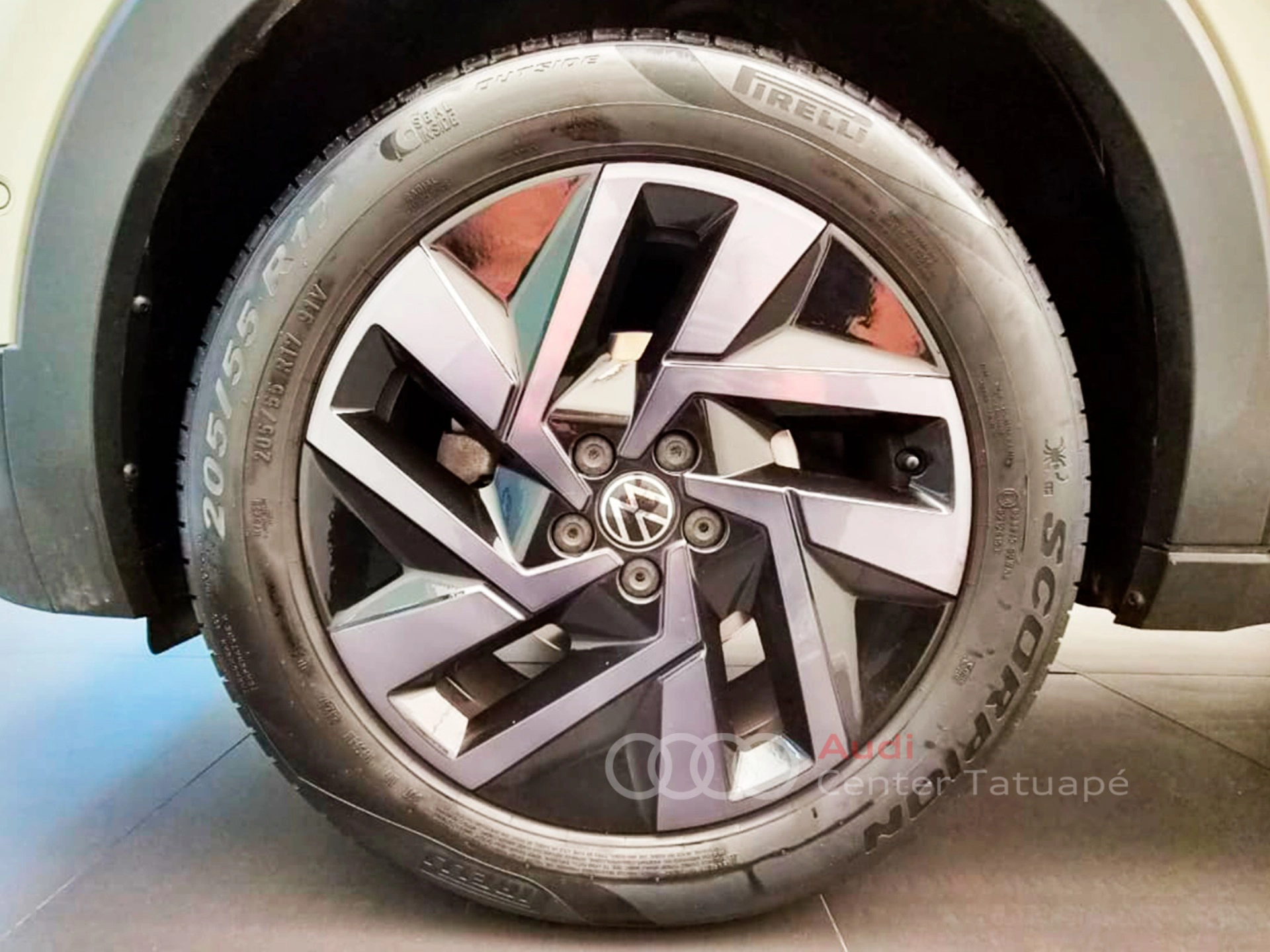 volkswagen T-CROSS 1.4 250 TSI TOTAL FLEX HIGHLINE AUTOMÁTICO 20257