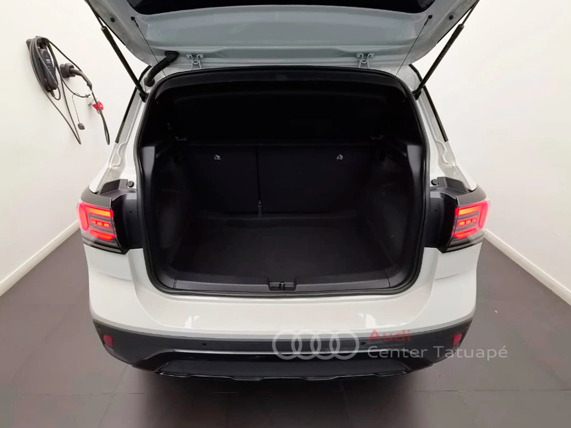volkswagen T-CROSS 1.4 250 TSI TOTAL FLEX HIGHLINE AUTOMÁTICO 20256
