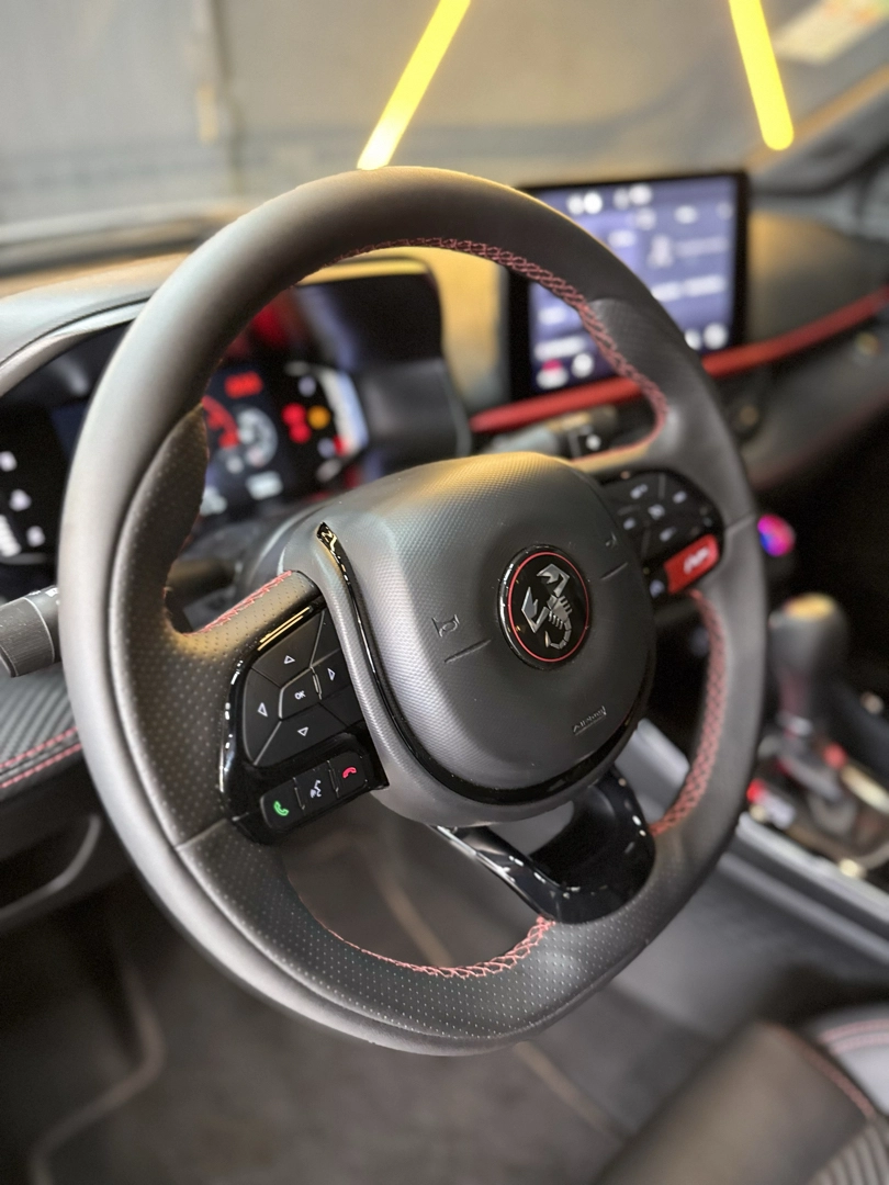 Fiat Fastback 1.3 TURBO 270 FLEX ABARTH AT6