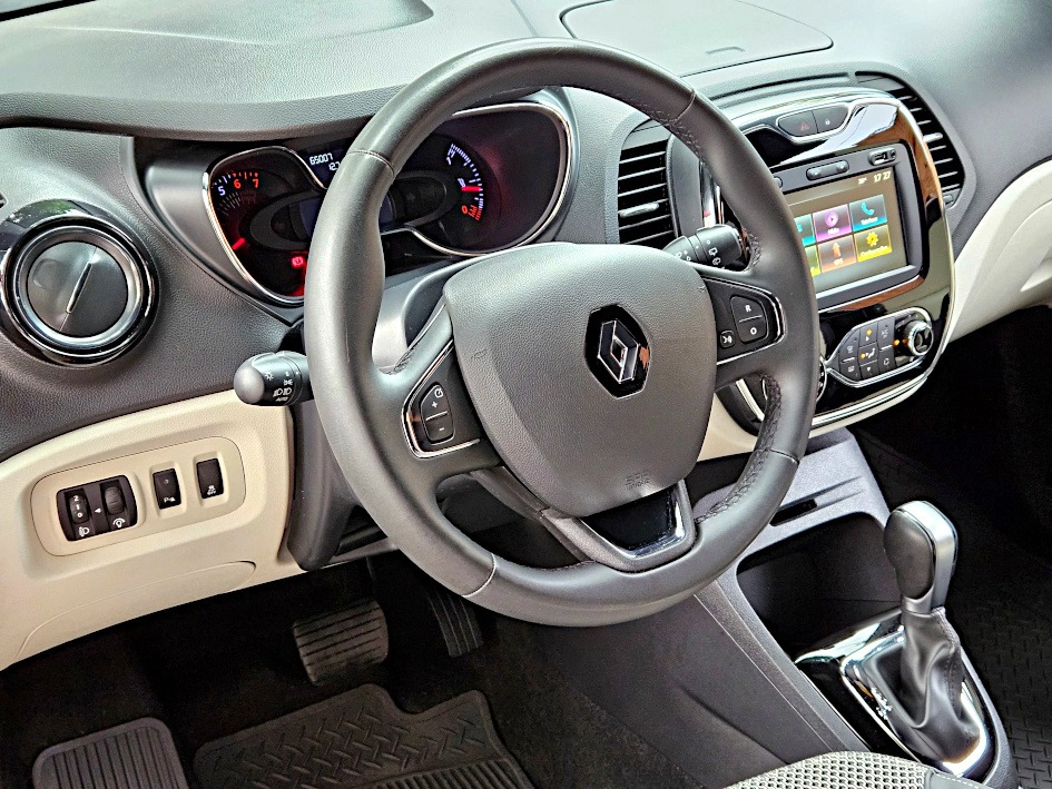 renault CAPTUR 1.6 16V SCE FLEX INTENSE X-TRONIC 202019