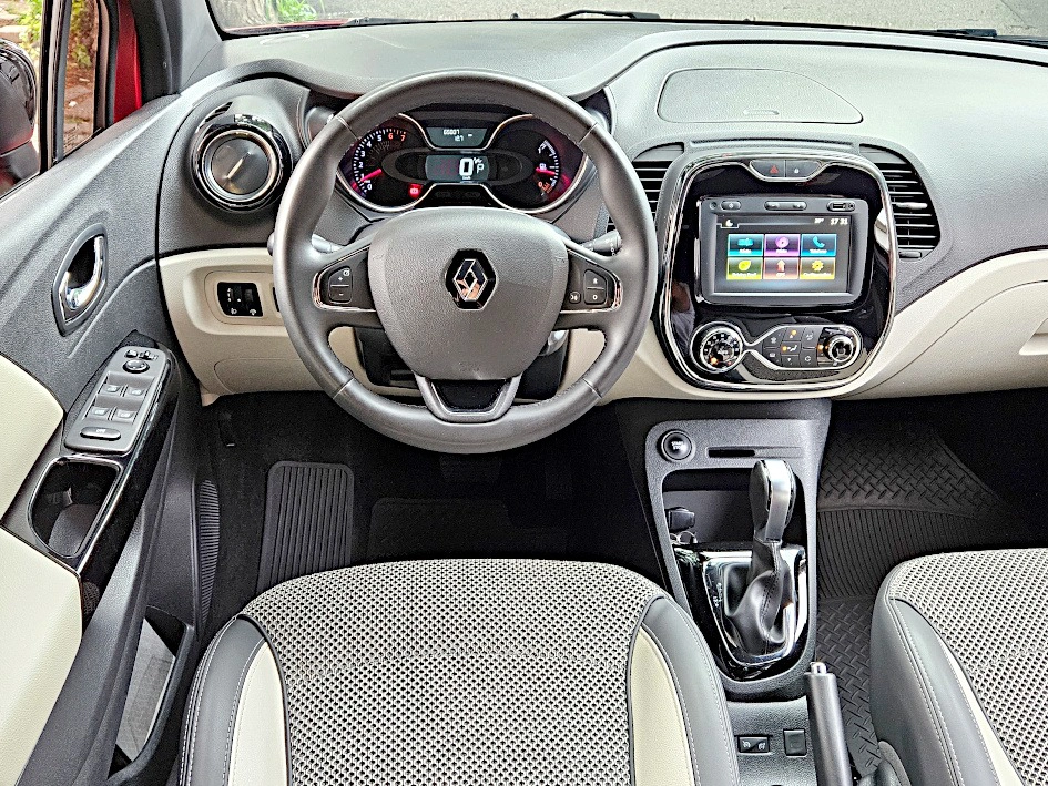 renault CAPTUR 1.6 16V SCE FLEX INTENSE X-TRONIC 202015
