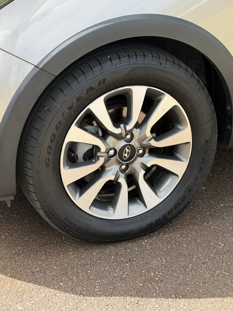 HYUNDAI HB20 1.6 COMFORT PLUS 16V FLEX 4P MANUAL