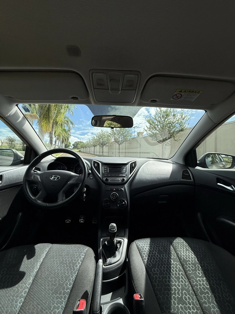 HYUNDAI HB20 1.6 COMFORT PLUS 16V FLEX 4P MANUAL