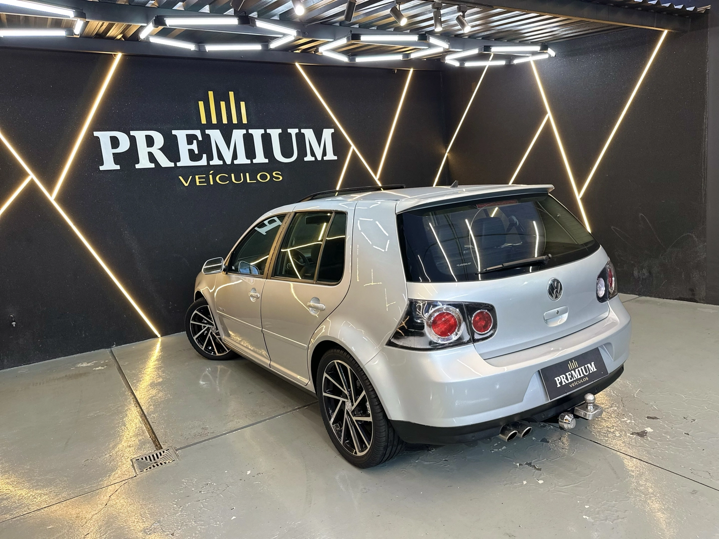 Volkswagen GOLF 2.0 MI SPORTLINE 8V FLEX 4P TIPTRONIC