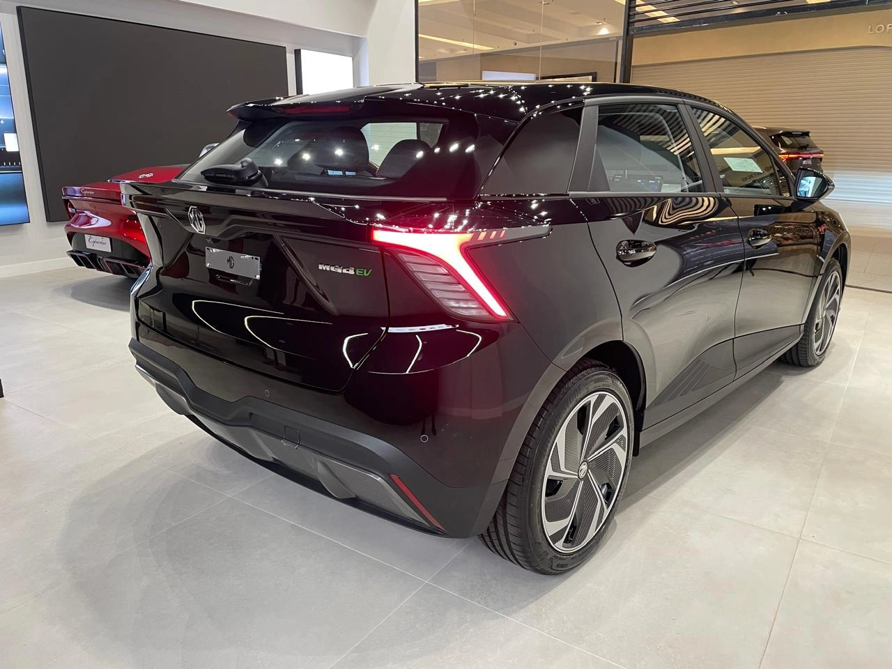 MG-4-64 KW ELÉTRICO COMFORT