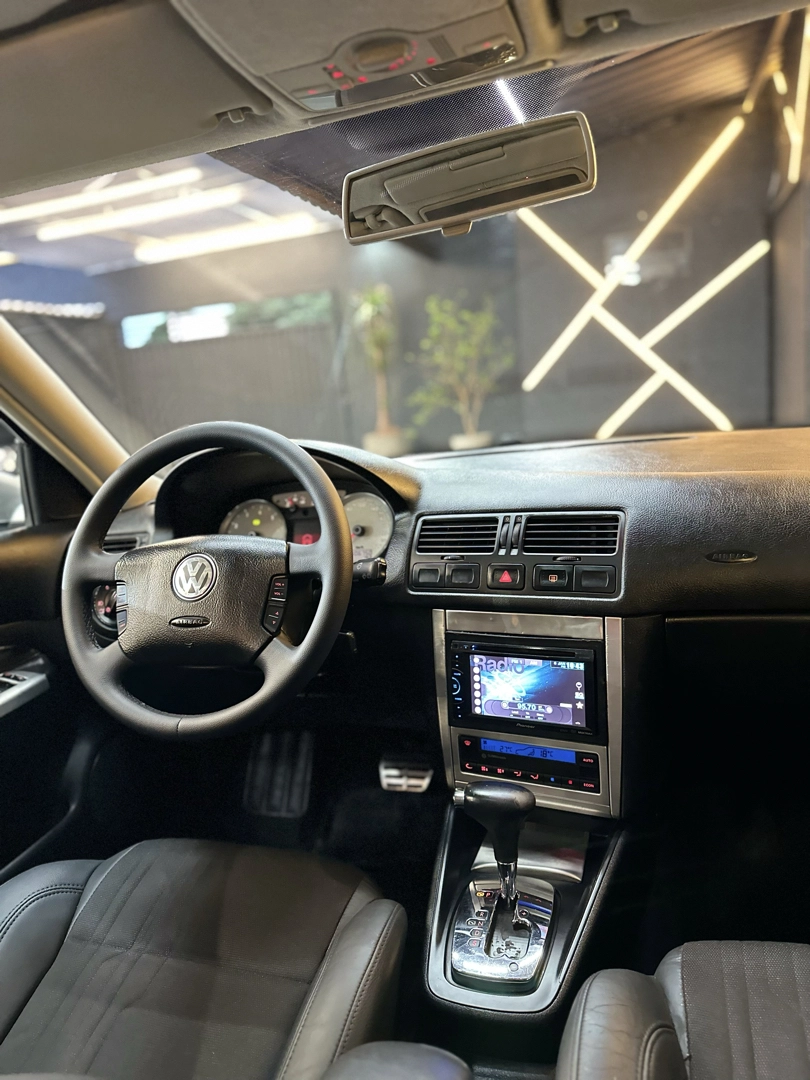 Volkswagen GOLF 2.0 MI SPORTLINE 8V FLEX 4P TIPTRONIC