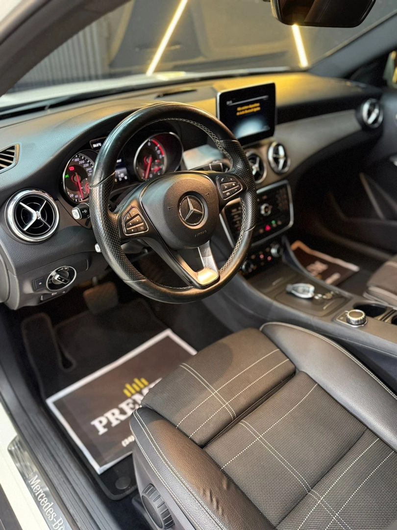MERCEDES-BENZ GLA 200 1.6 CGI ADVANCE 16V TURBO FLEX 4P AUTOMÁTICO