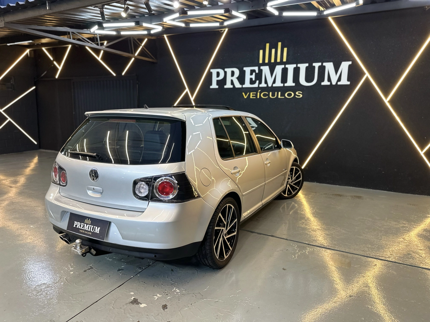 Volkswagen GOLF 2.0 MI SPORTLINE 8V FLEX 4P TIPTRONIC