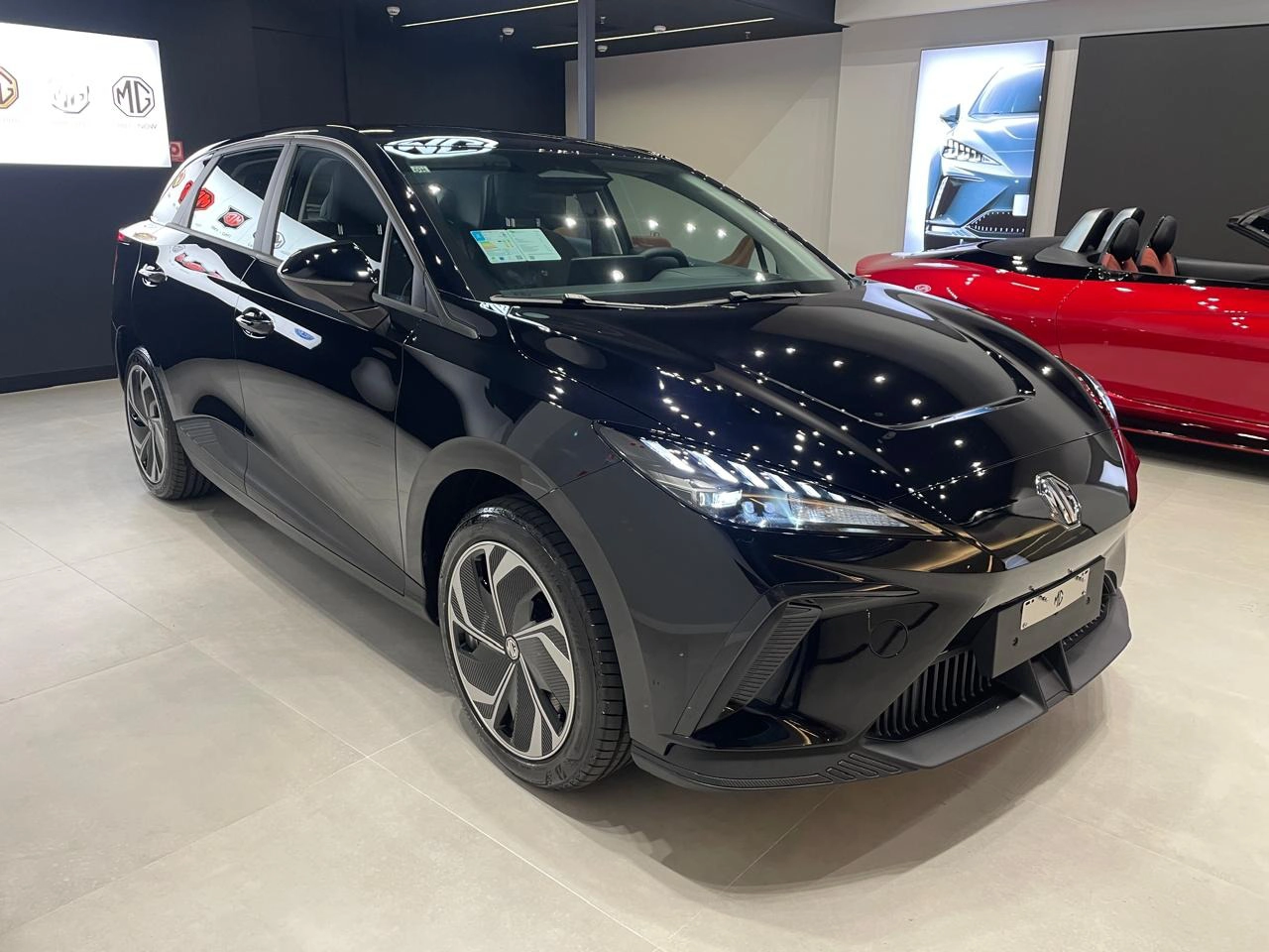 MG-4-64 KW ELÉTRICO COMFORT