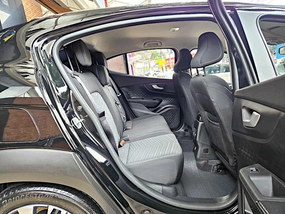 fiat FASTBACK 1.0 TURBO 200 HYBRID AUDACE CVT 202513