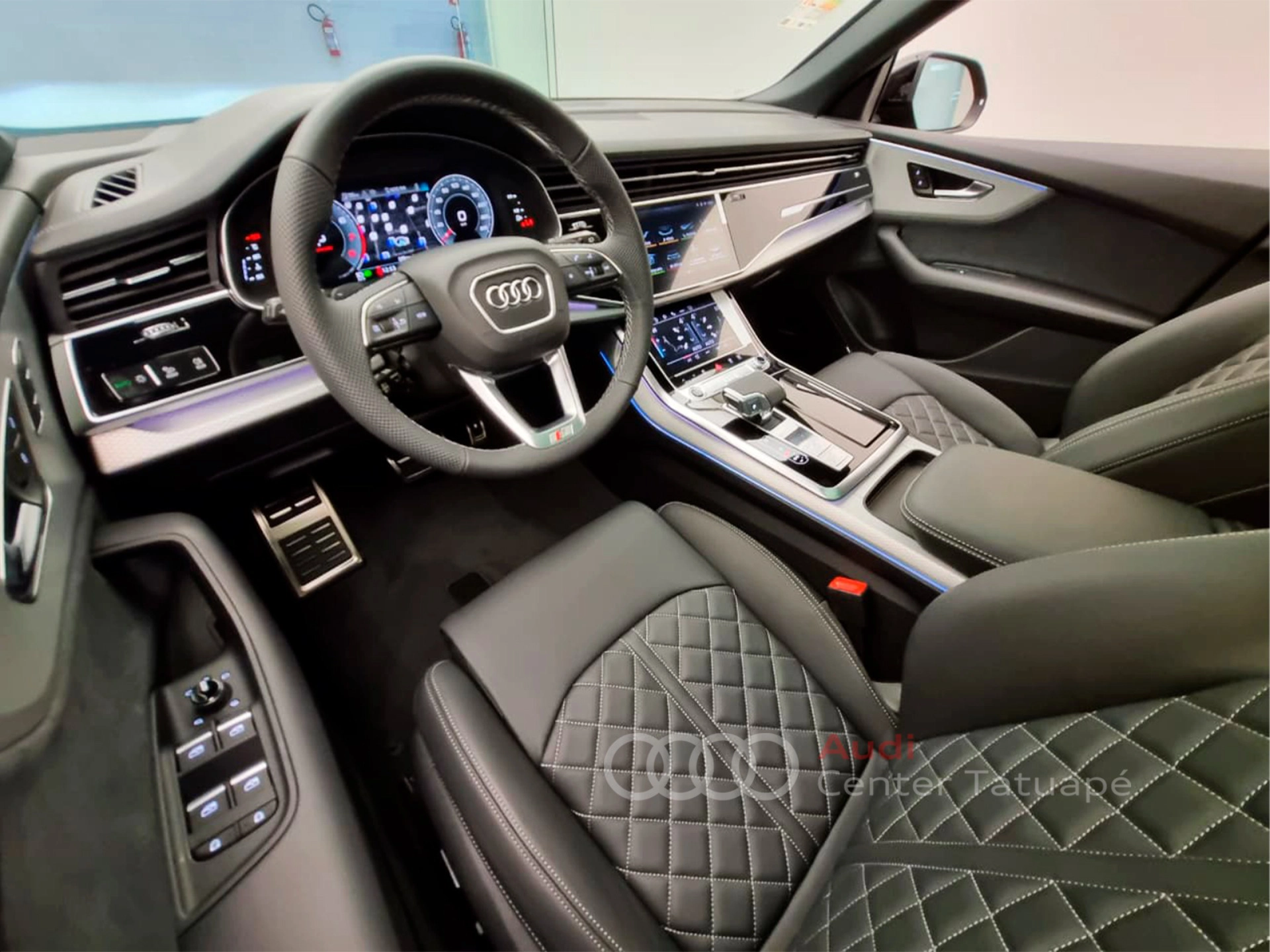 audi Q8 3.0 TFSI GASOLINA PERFORMANCE BLACK QUATTRO TIPTRONIC 202610