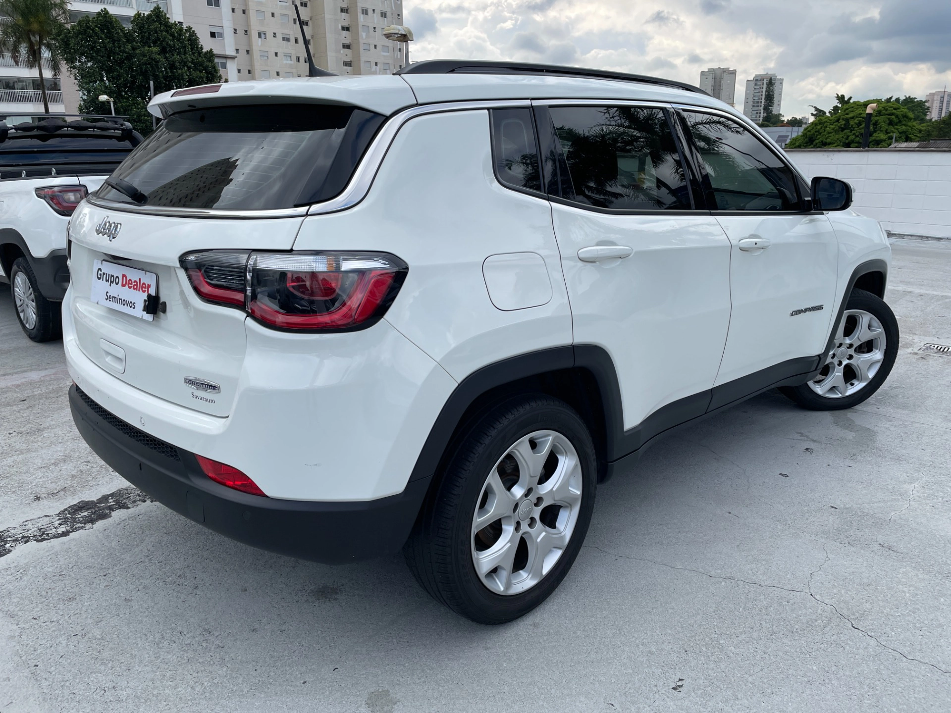 jeep COMPASS 2.0 16V FLEX LONGITUDE AUTOMÁTICO 20215