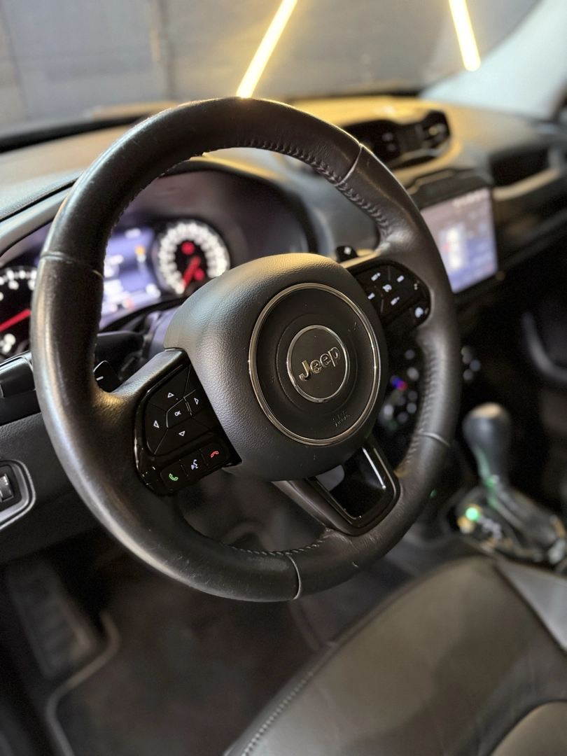 Jeep RENEGADE 1.8 16V FLEX LIMITED 4P AUTOMÁTICO