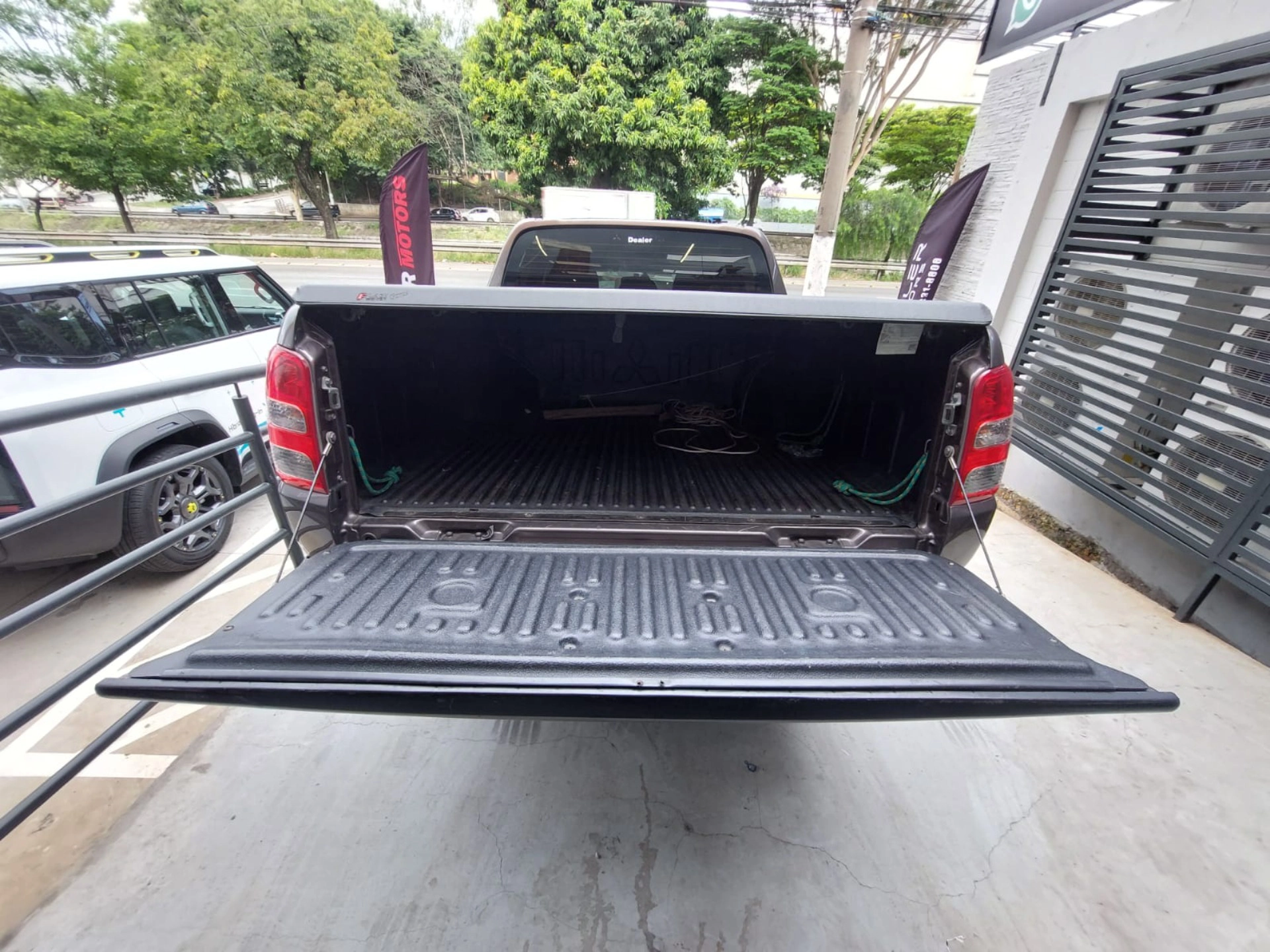 mitsubishi L200 TRITON 2.4 16V TURBO DIESEL SPORT HPE CD 4P 4X4 AUTOMÁTICO 20195