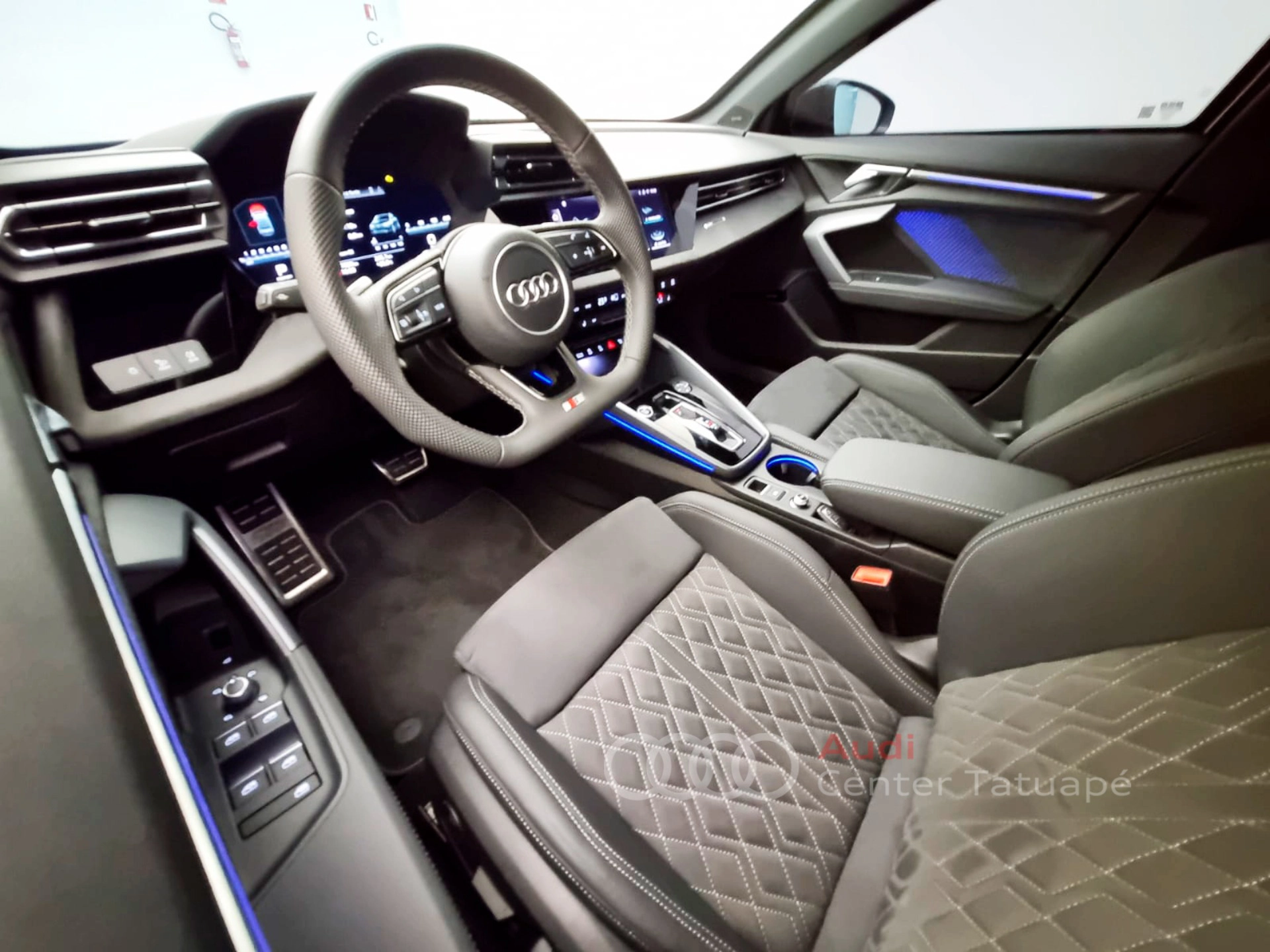 audi A3 2.0 40 TFSI GASOLINA SEDAN PERFORMANCE BLACK S-TRONIC 202510