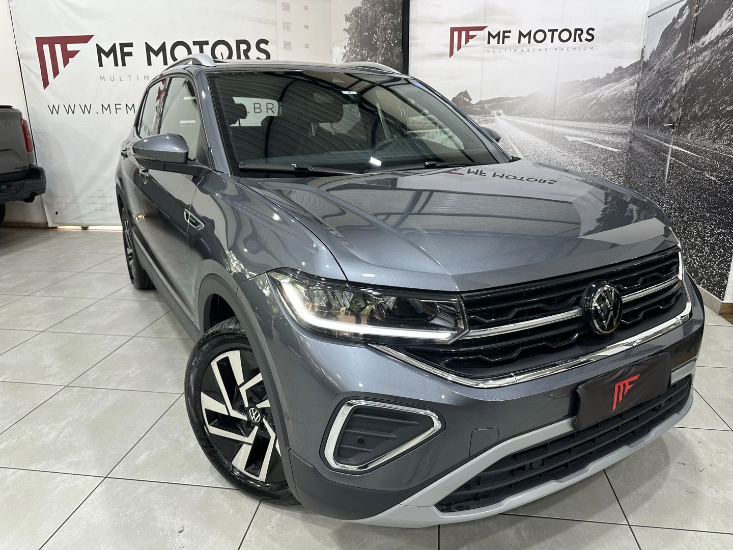 T-CROSS
