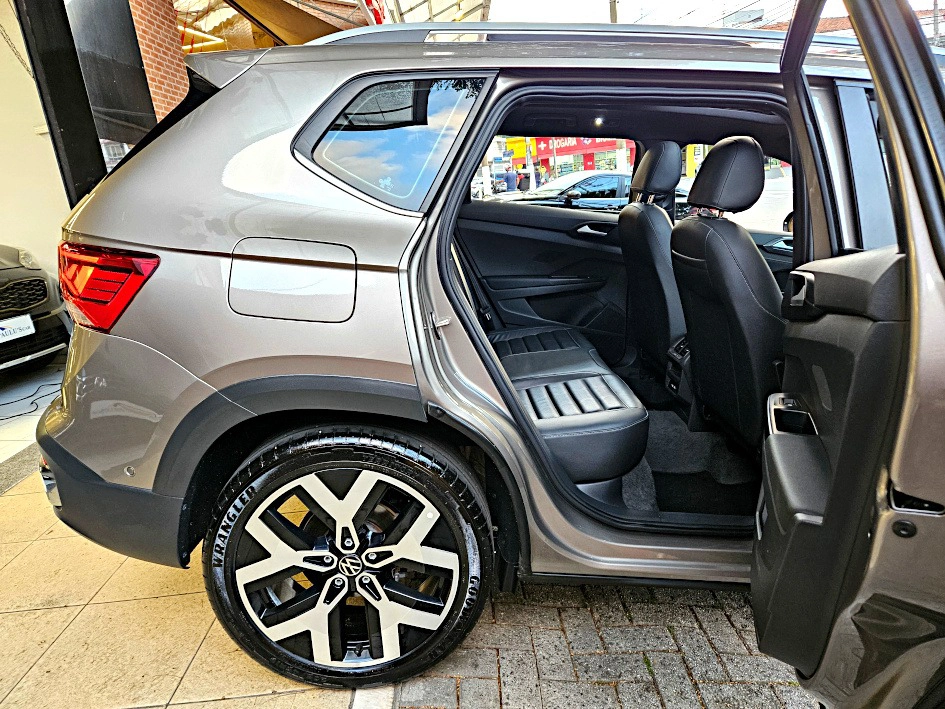 volkswagen TAOS 1.4 250 TSI TOTAL FLEX HIGHLINE AUTOMÁTICO 202312