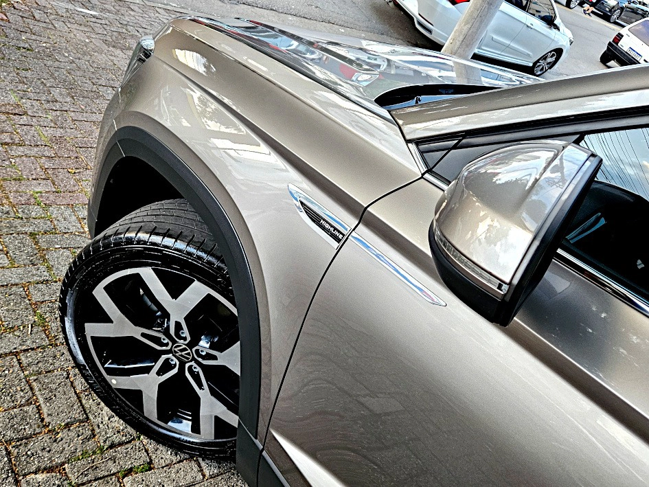 volkswagen TAOS 1.4 250 TSI TOTAL FLEX HIGHLINE AUTOMÁTICO 202316