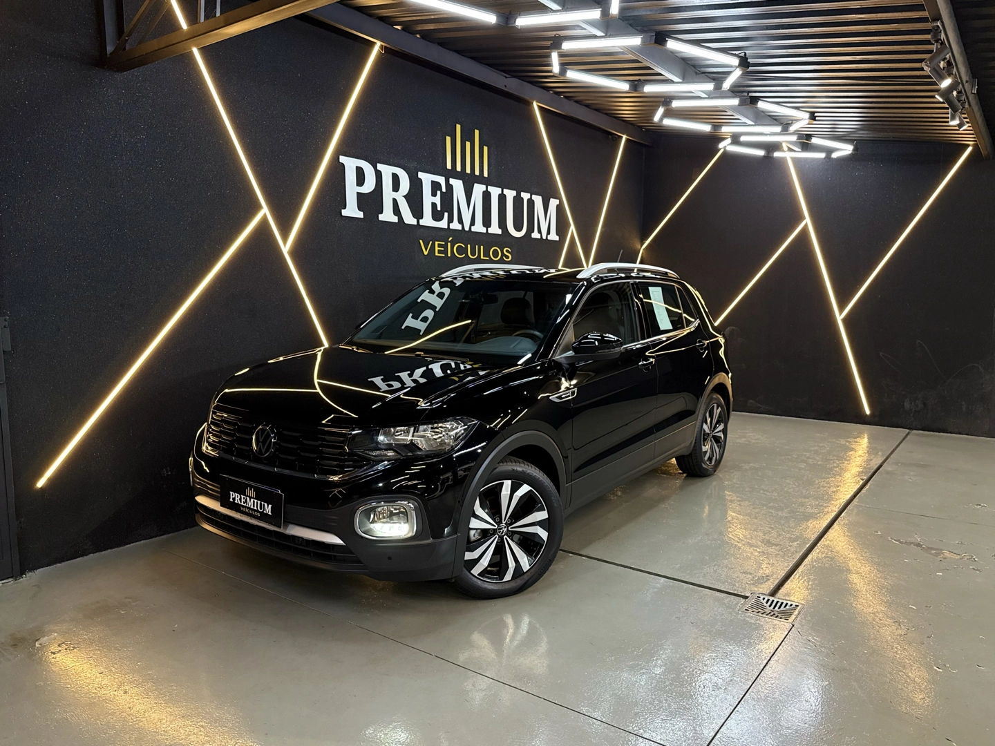 Volkswagen T-Cross 1.4 250 TSI TOTAL FLEX HIGHLINE AUTOMÁTICO