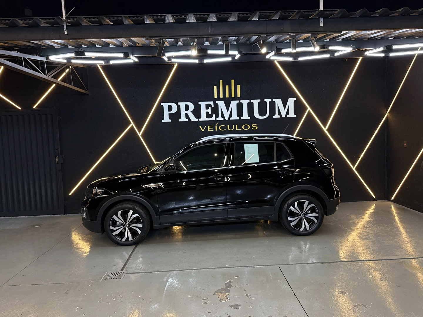 Volkswagen T-Cross 1.4 250 TSI TOTAL FLEX HIGHLINE AUTOMÁTICO