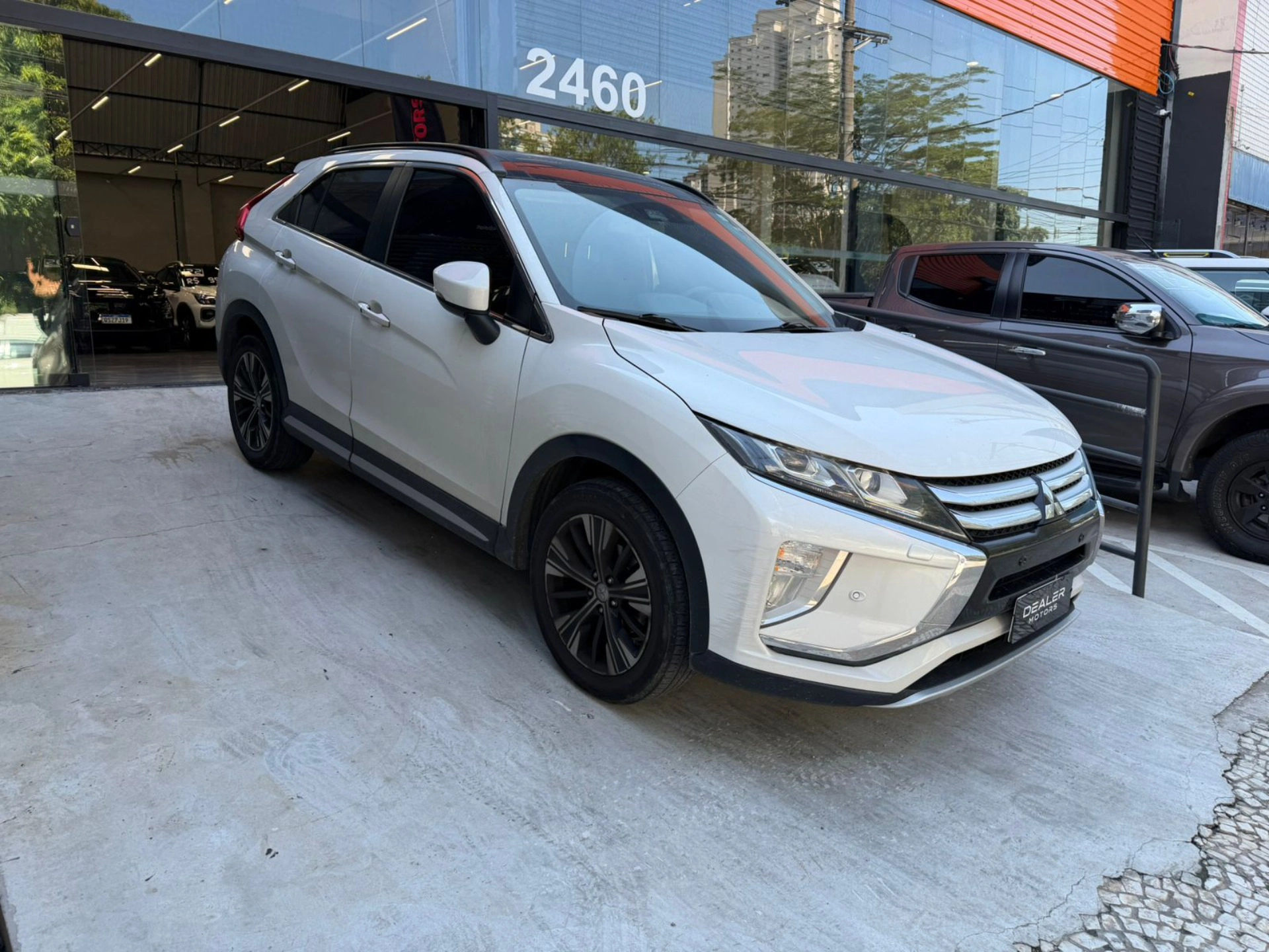 mitsubishi ECLIPSE CROSS 1.5 MIVEC TURBO GASOLINA HPE-S CVT 20203