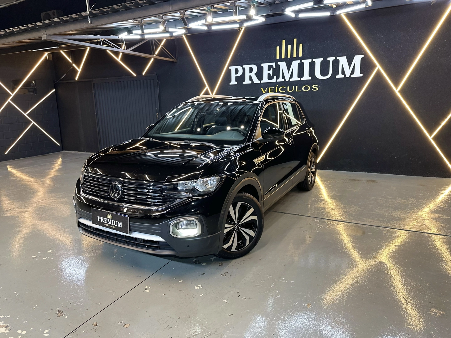 Volkswagen T-Cross 1.4 250 TSI TOTAL FLEX HIGHLINE AUTOMÁTICO