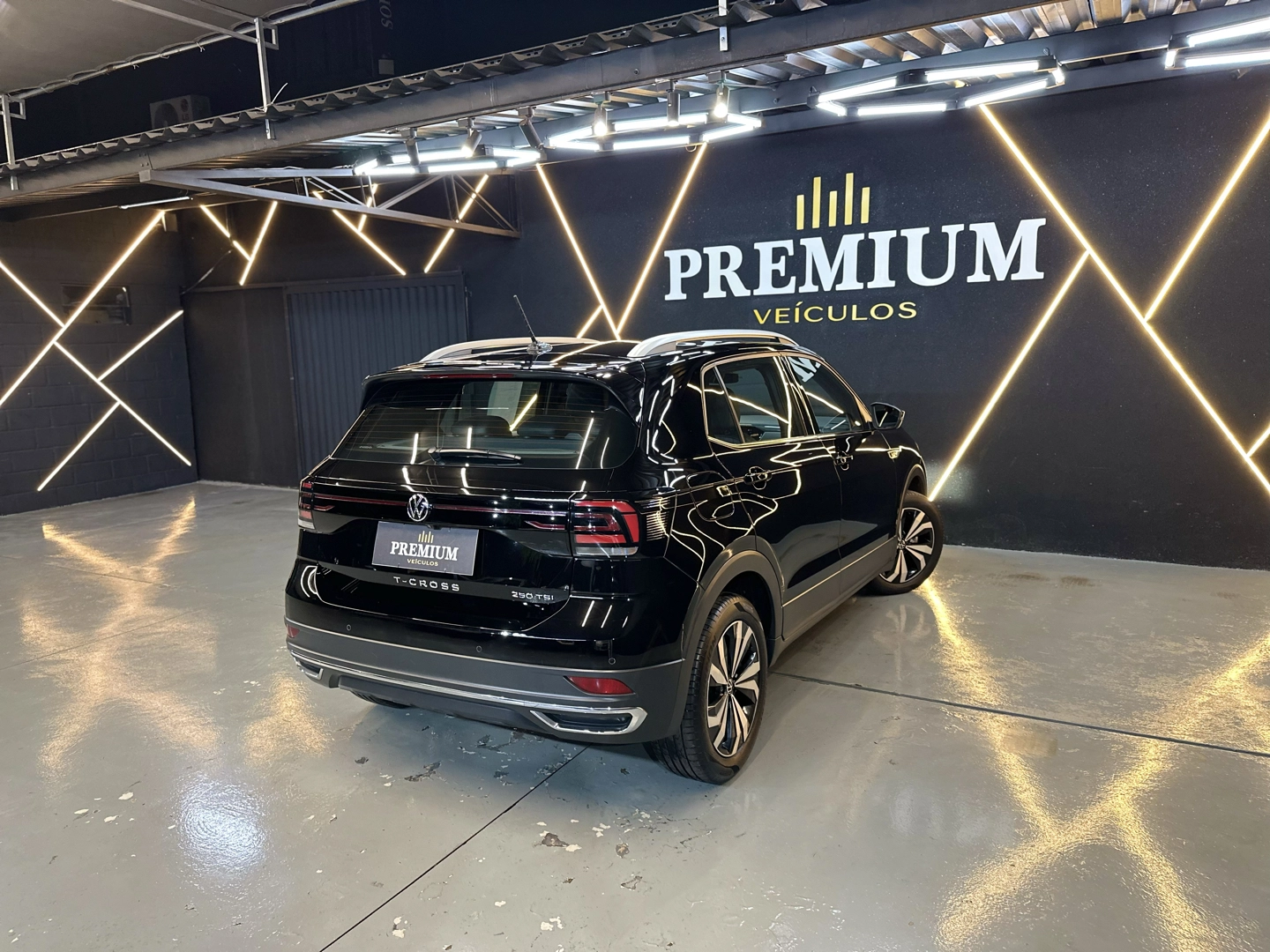 Volkswagen T-Cross 1.4 250 TSI TOTAL FLEX HIGHLINE AUTOMÁTICO