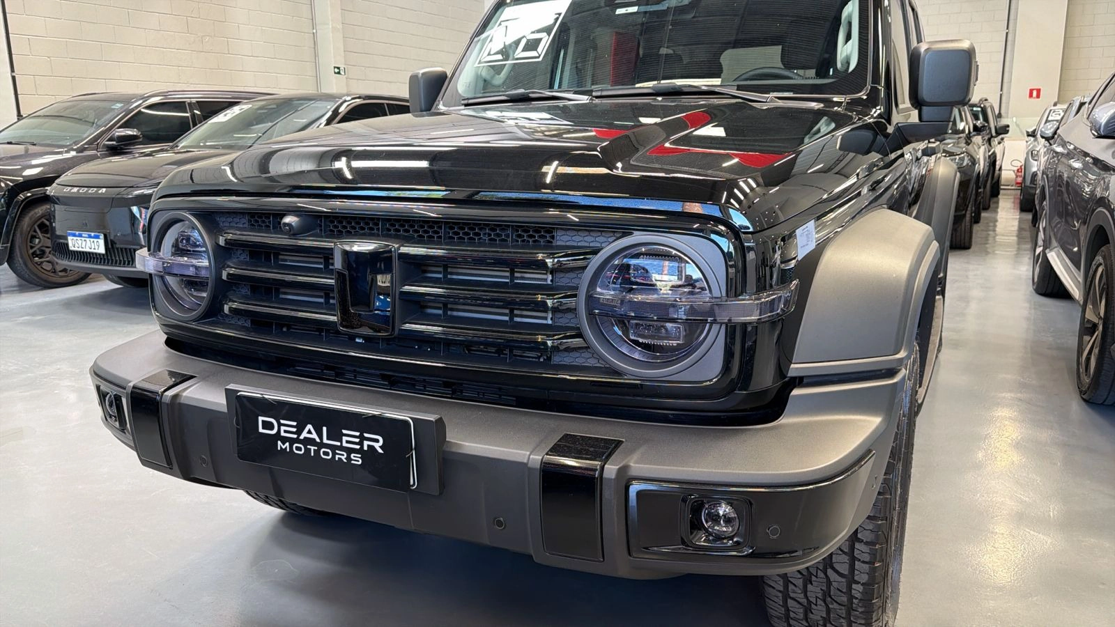 gwm TANK 300 2.0 HI4-T PHEV 4X4 9HAT 2026