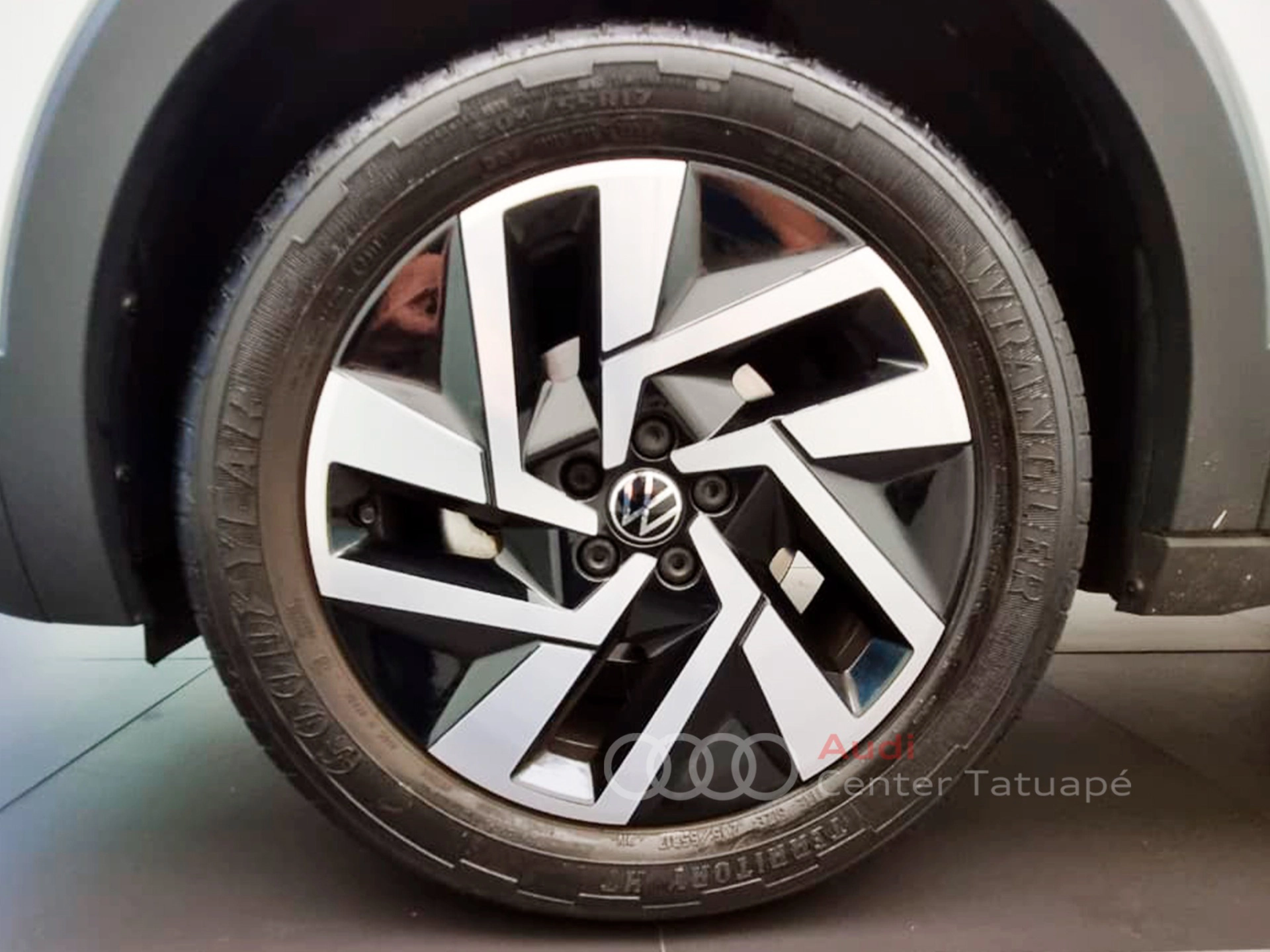 volkswagen T-CROSS 1.4 250 TSI TOTAL FLEX HIGHLINE AUTOMÁTICO 20257