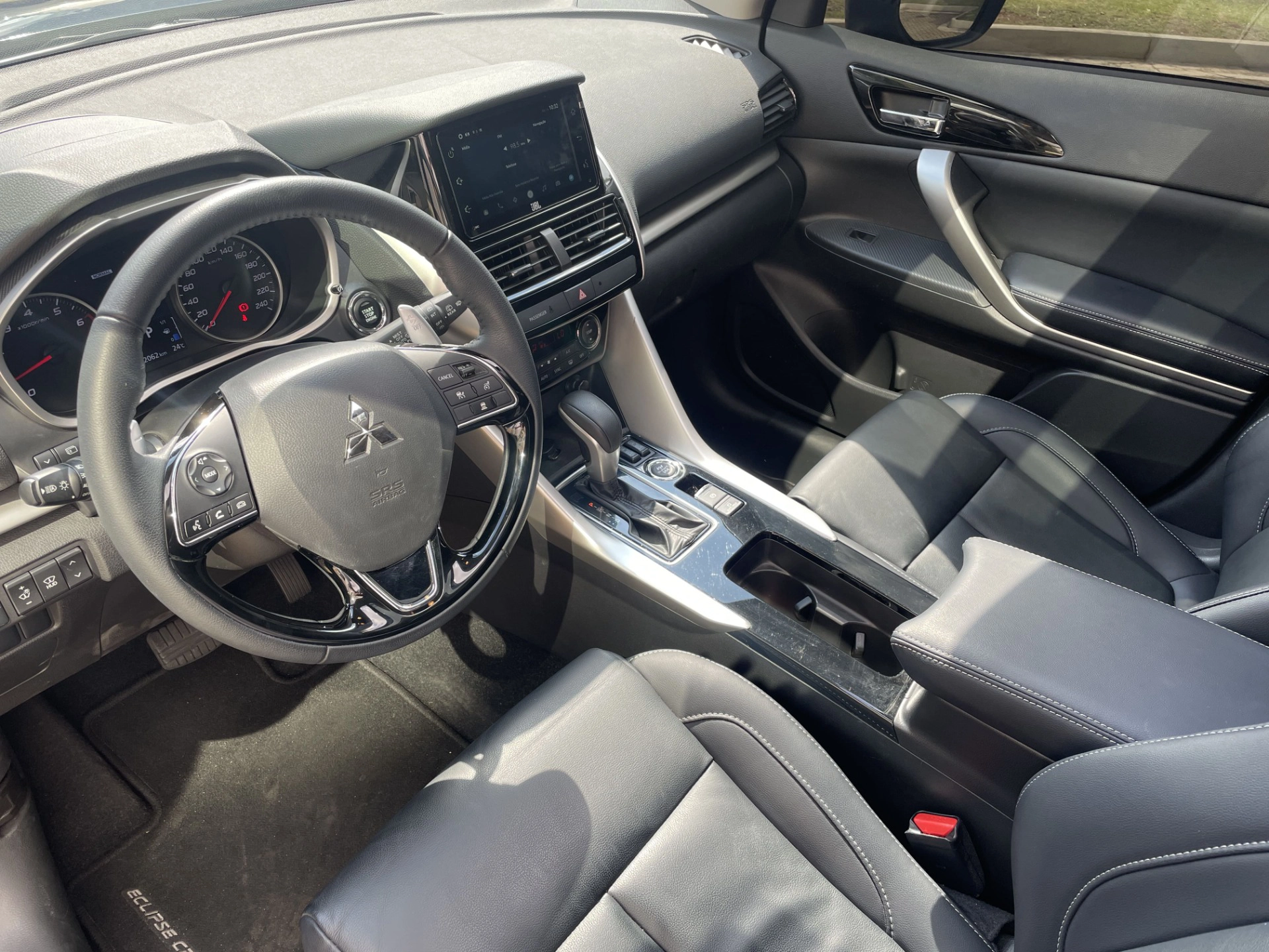 mitsubishi ECLIPSE CROSS 1.5 MIVEC TURBO GASOLINA HPE-S S-AWC CVT 202513