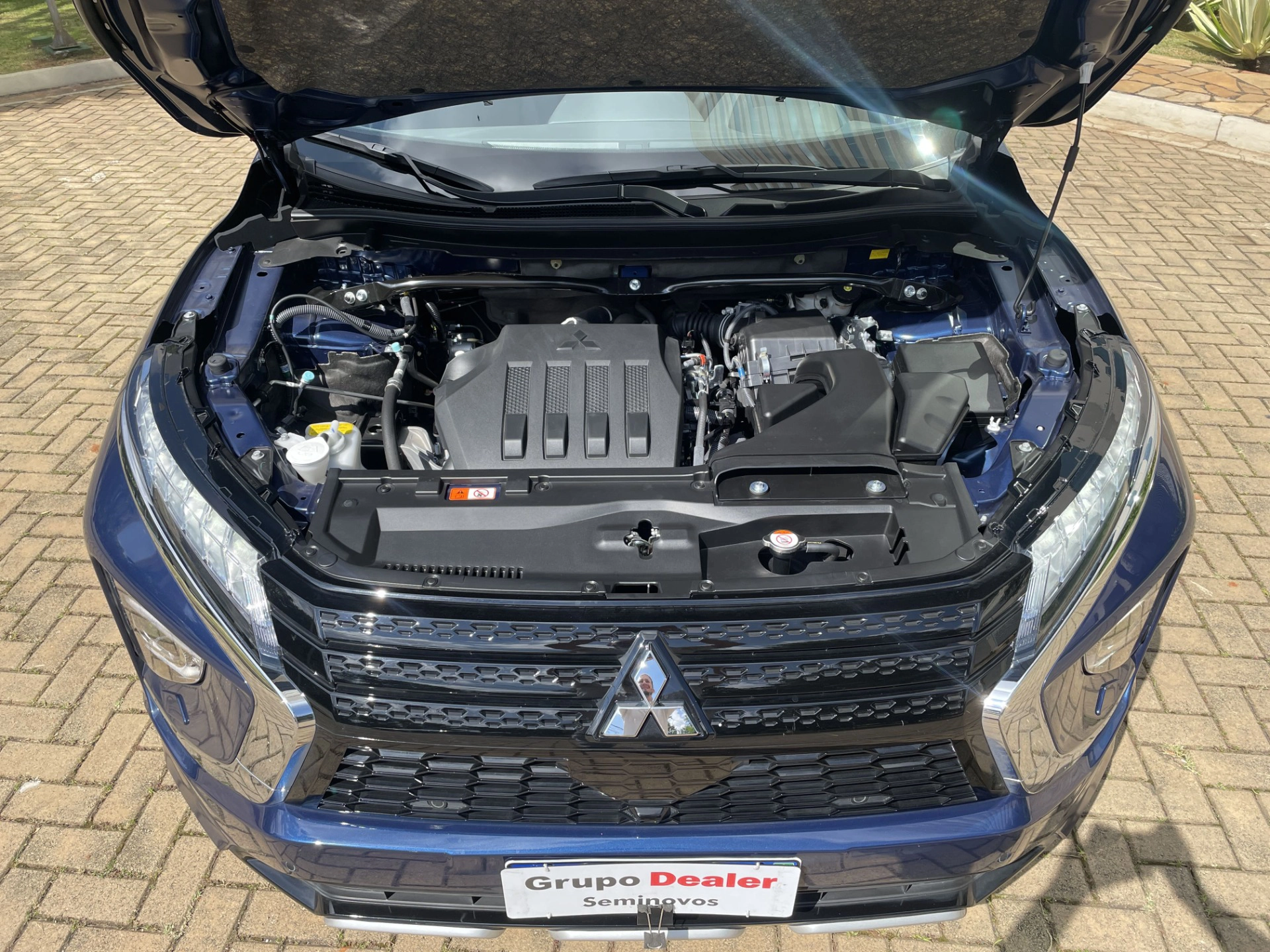 mitsubishi ECLIPSE CROSS 1.5 MIVEC TURBO GASOLINA HPE-S S-AWC CVT 202511