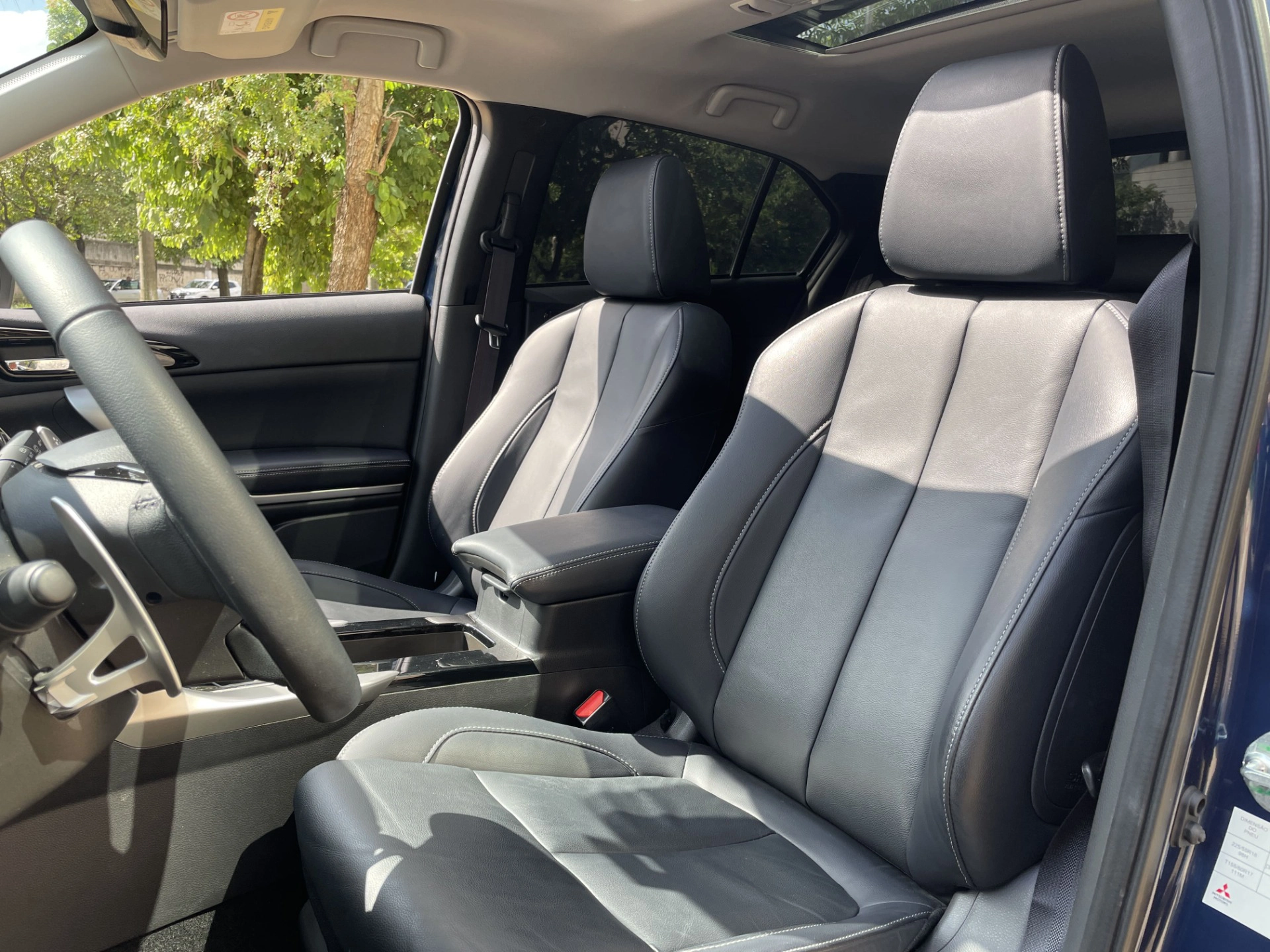 mitsubishi ECLIPSE CROSS 1.5 MIVEC TURBO GASOLINA HPE-S S-AWC CVT 202516