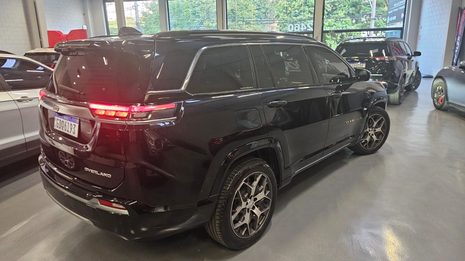 jeep COMMANDER 1.3 T270 TURBO FLEX OVERLAND AT6 20232