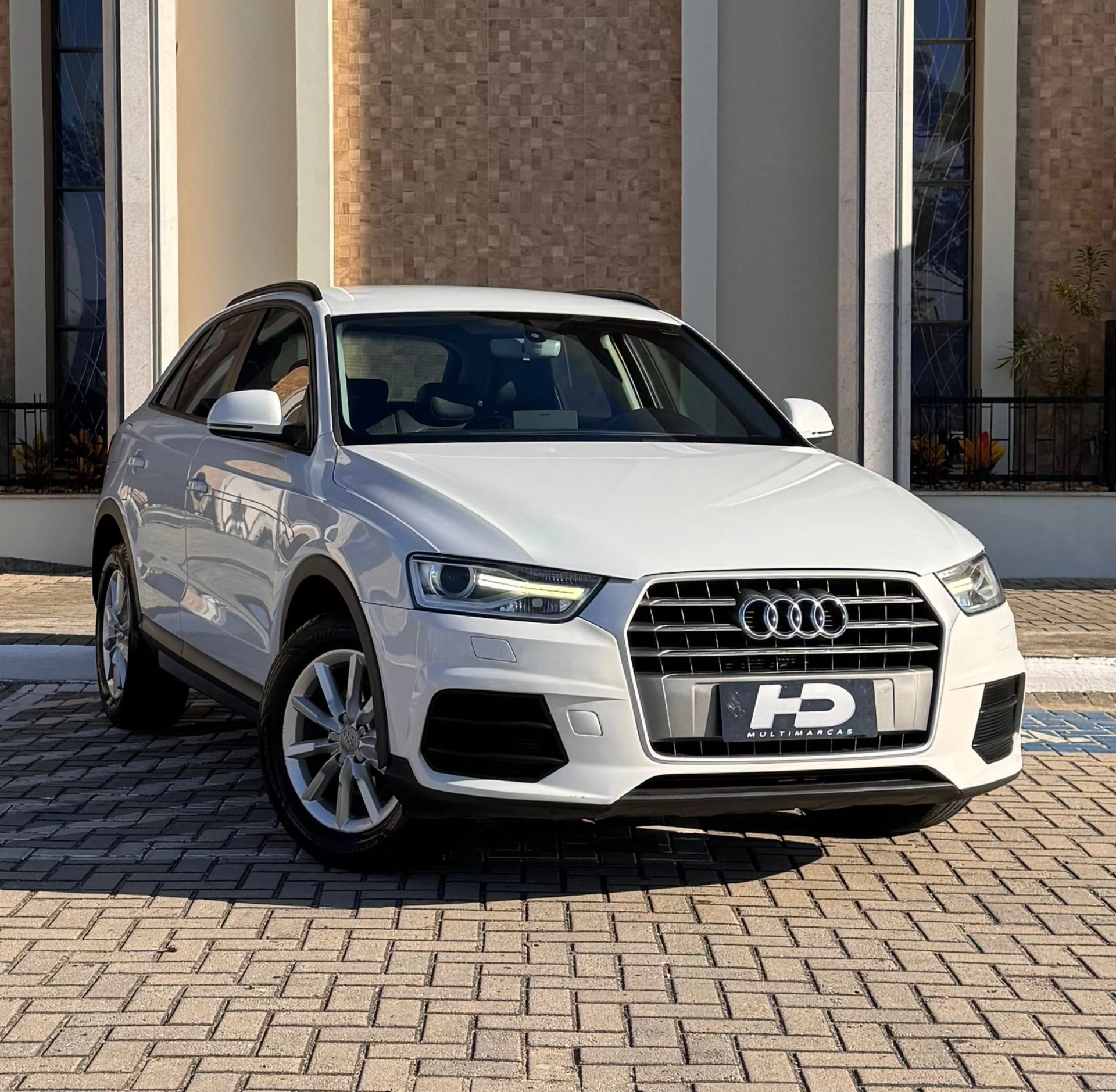 Q3 1.4 TFSI AMBIENTE GASOLINA 4P S TRONIC