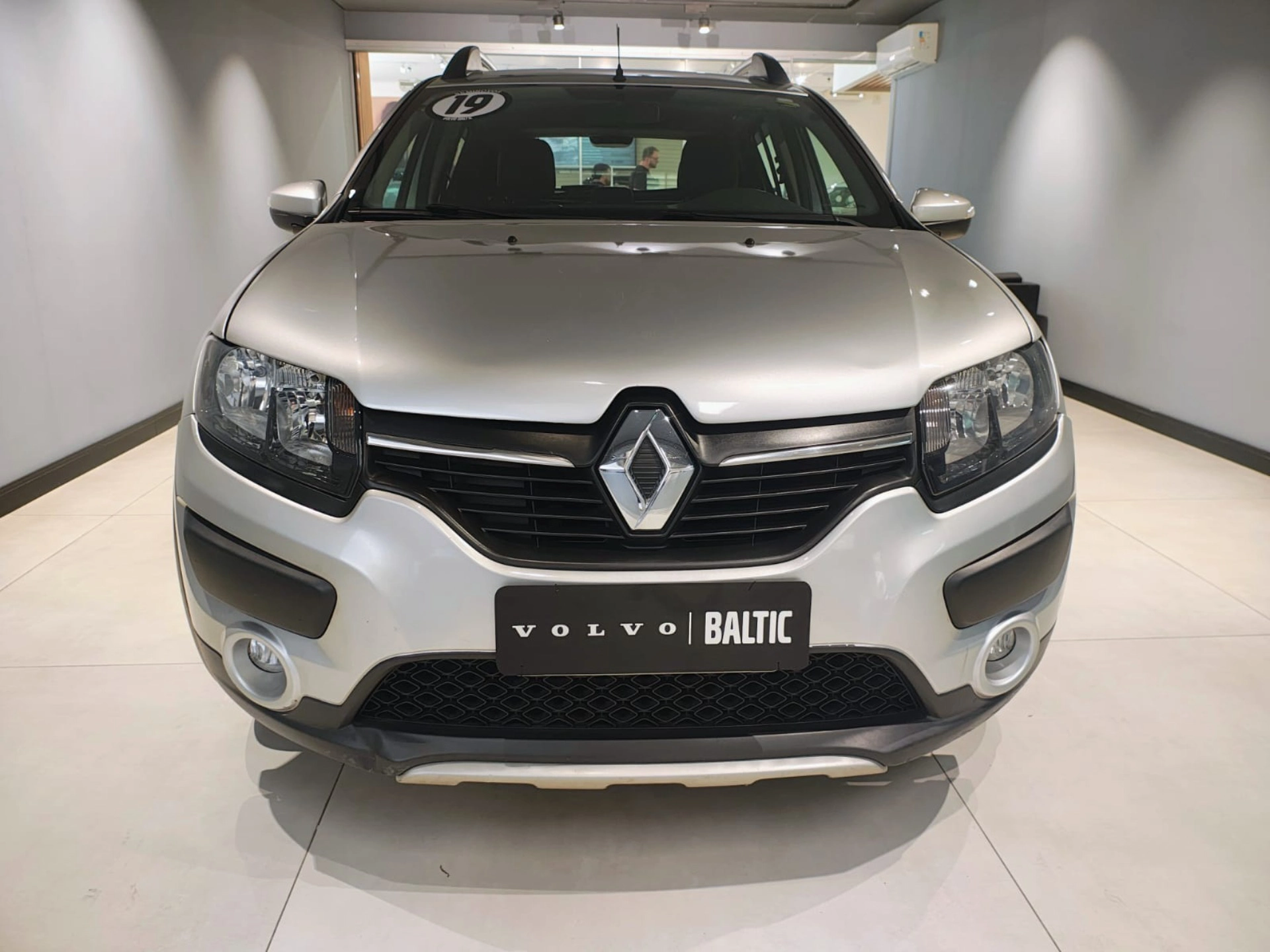 Renault-SANDERO-1.6 16V SCE FLEX STEPWAY DYNAMIQUE EASY-R