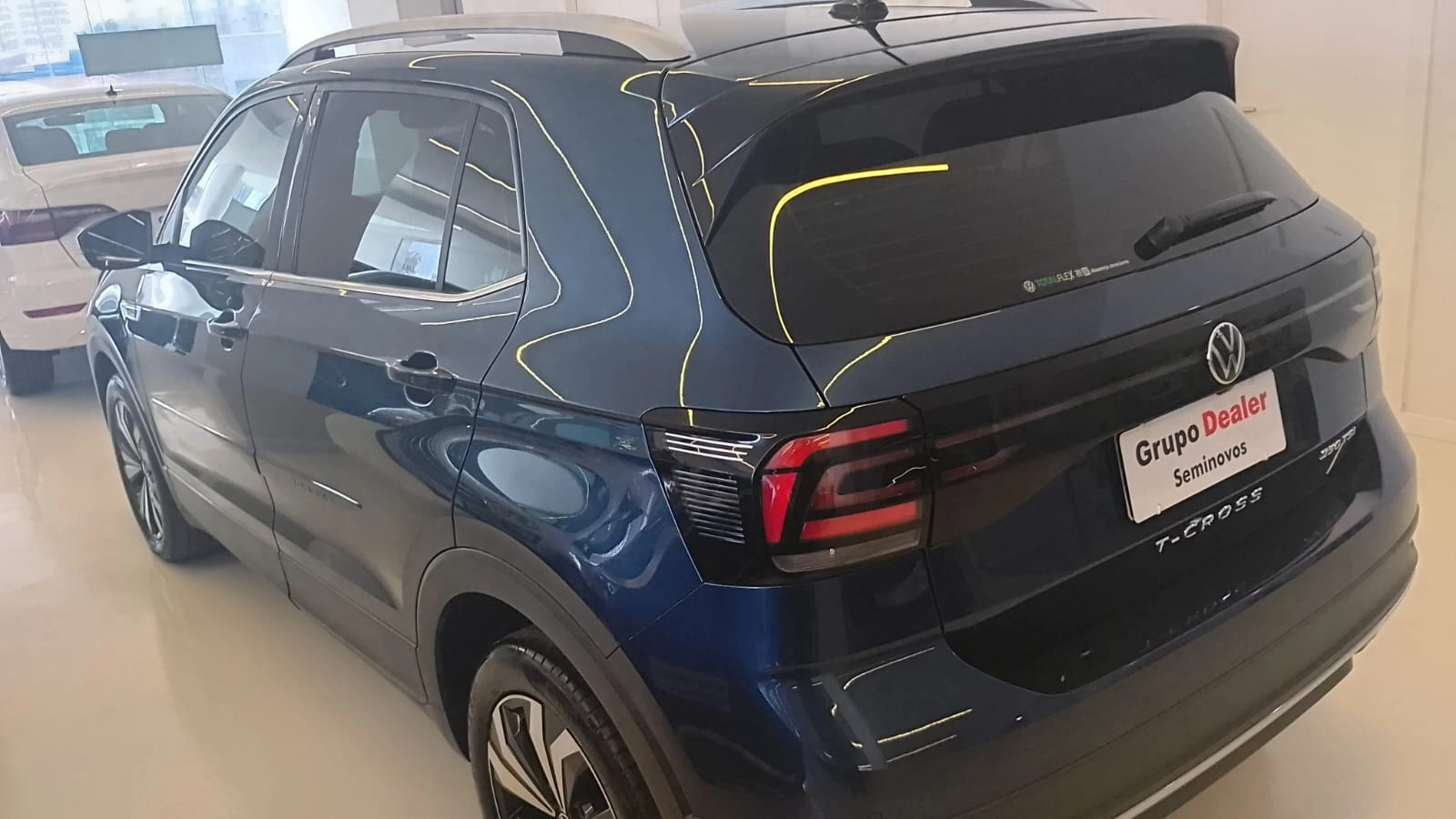 volkswagen T-CROSS 1.4 250 TSI TOTAL FLEX HIGHLINE AUTOMÁTICO 20244