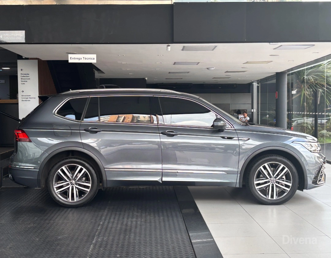volkswagen TIGUAN 2.0 300 TSI GASOLINA ALLSPACE R-LINE AUTOMÁTICO 20244