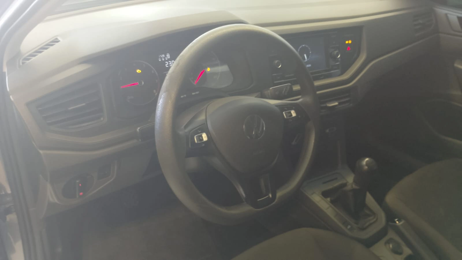 volkswagen POLO 1.0 MPI MANUAL 20236