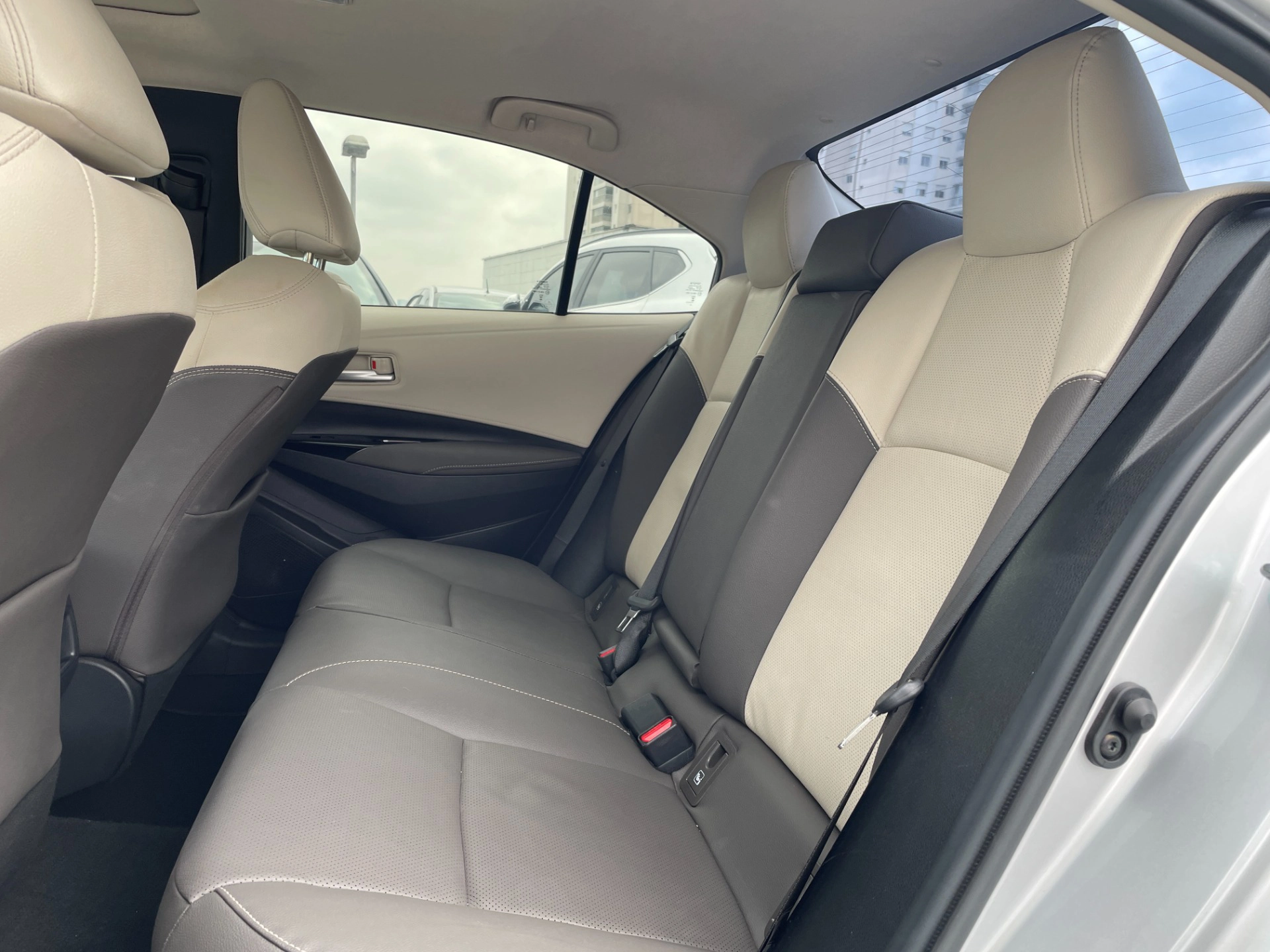 toyota COROLLA 1.8 VVT-I HYBRID FLEX ALTIS PREMIUM CVT 202319