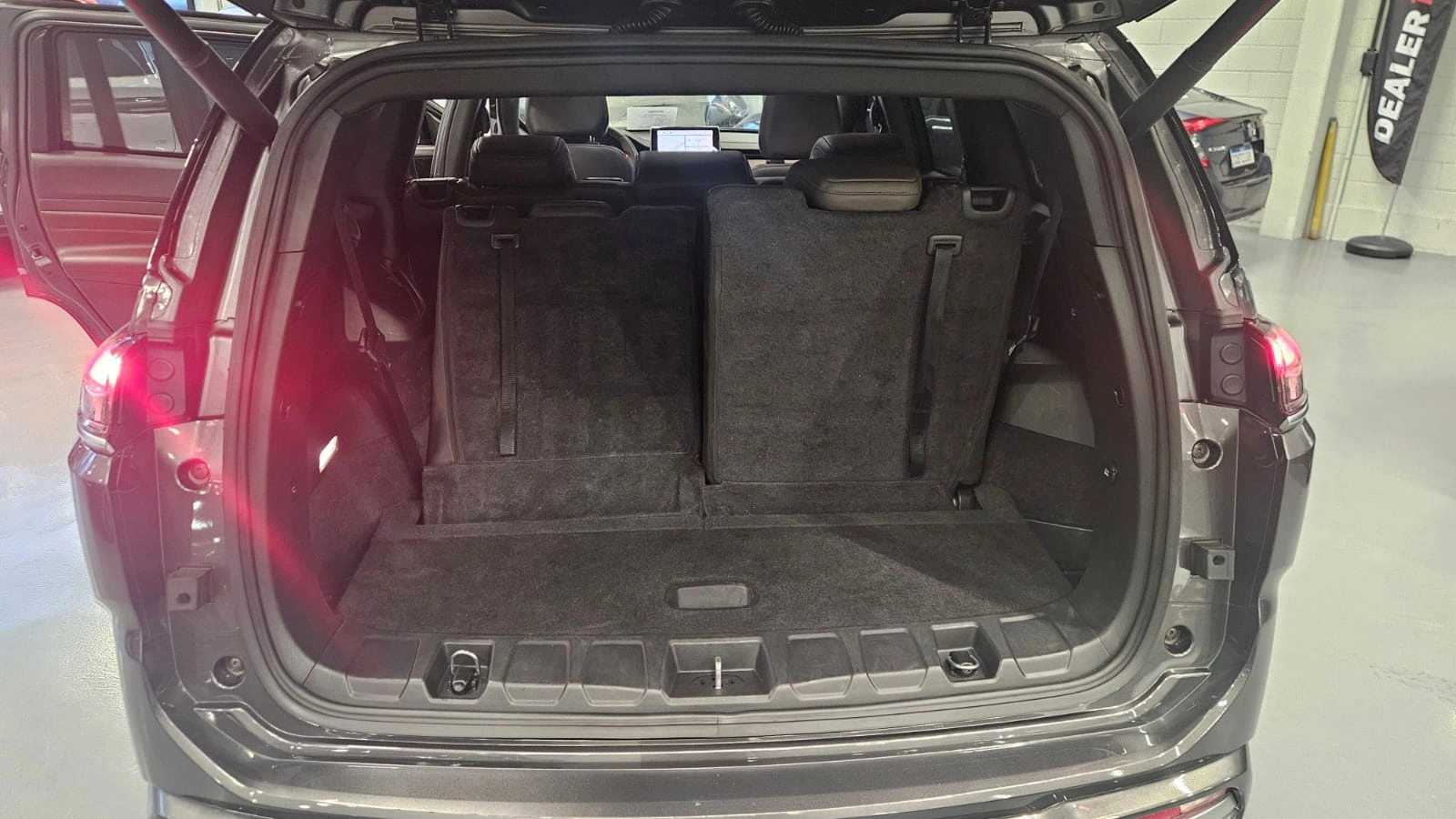 jeep COMMANDER 1.3 T270 TURBO FLEX OVERLAND AT6 202214