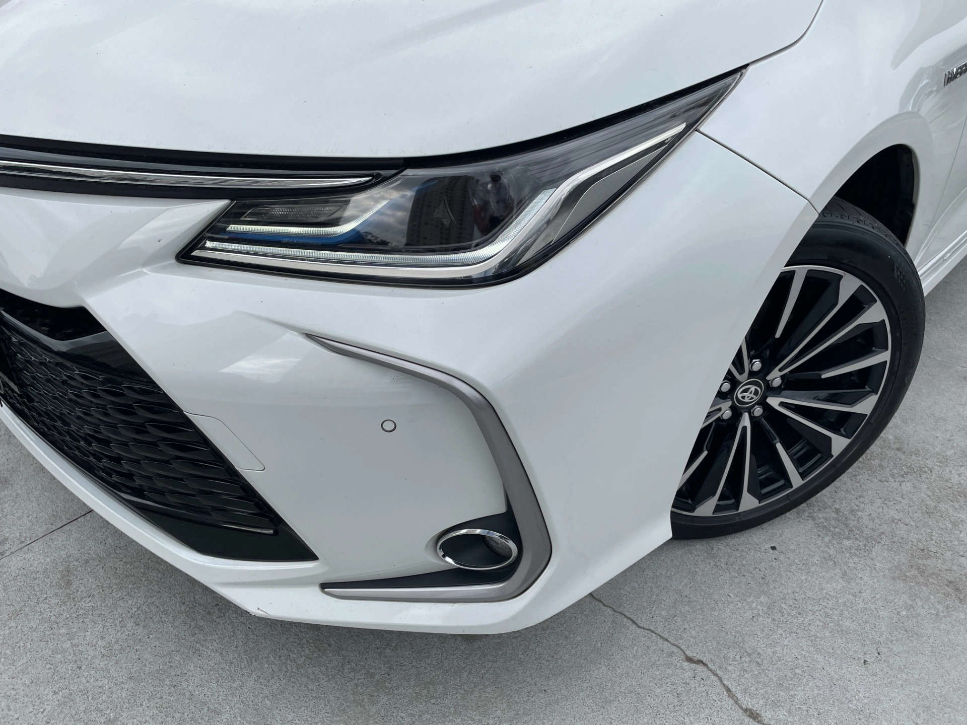 toyota COROLLA 1.8 VVT-I HYBRID FLEX ALTIS PREMIUM CVT 20243