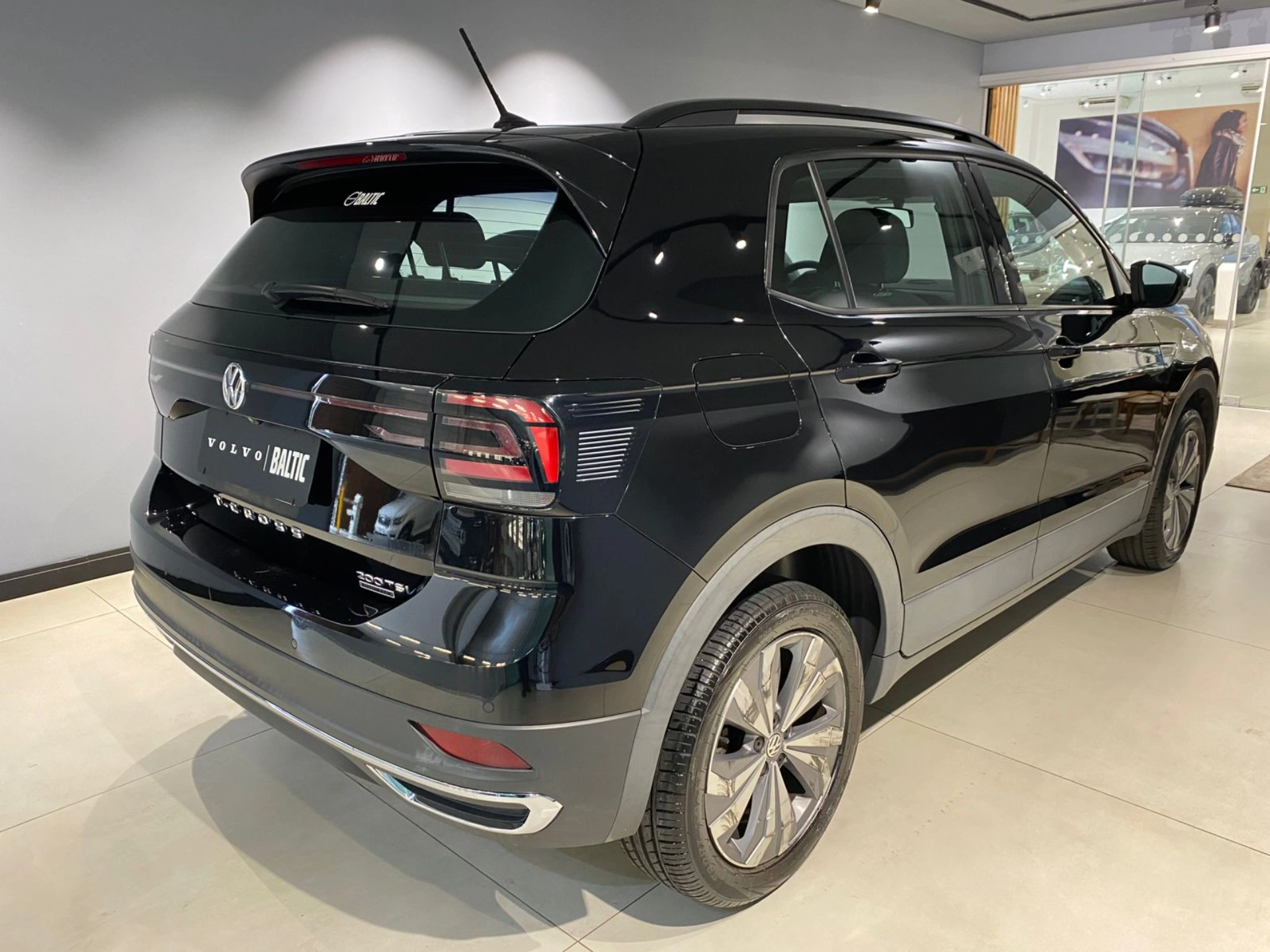 VW - Volkswagen-T-CROSS-1.0 200 TSI TOTAL FLEX COMFORTLINE AUTOMÁTICO