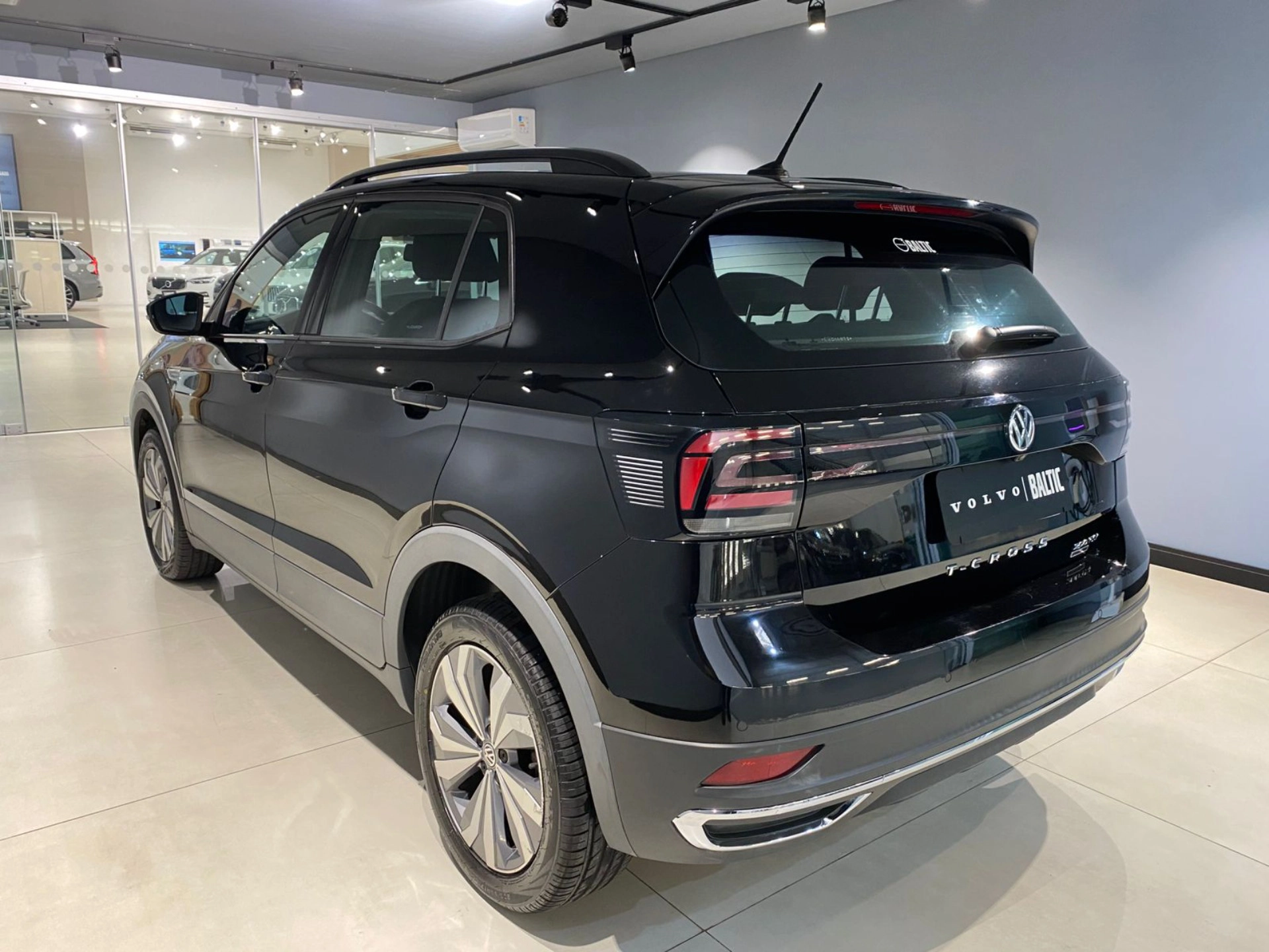 VW - Volkswagen-T-CROSS-1.0 200 TSI TOTAL FLEX COMFORTLINE AUTOMÁTICO