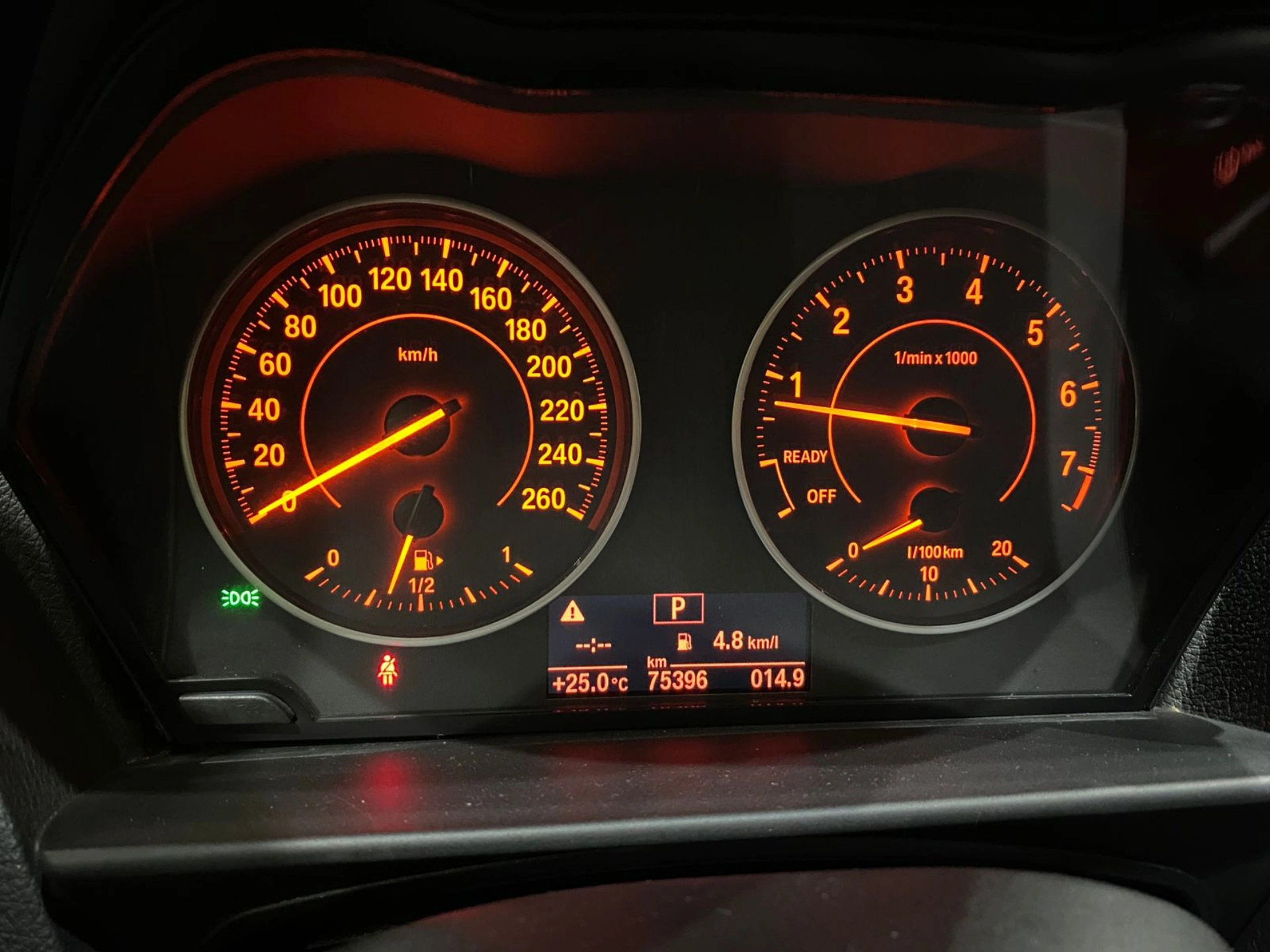 BMW-120I-2.0 16V SPORT ACTIVEFLEX 4P AUTOMÁTICO