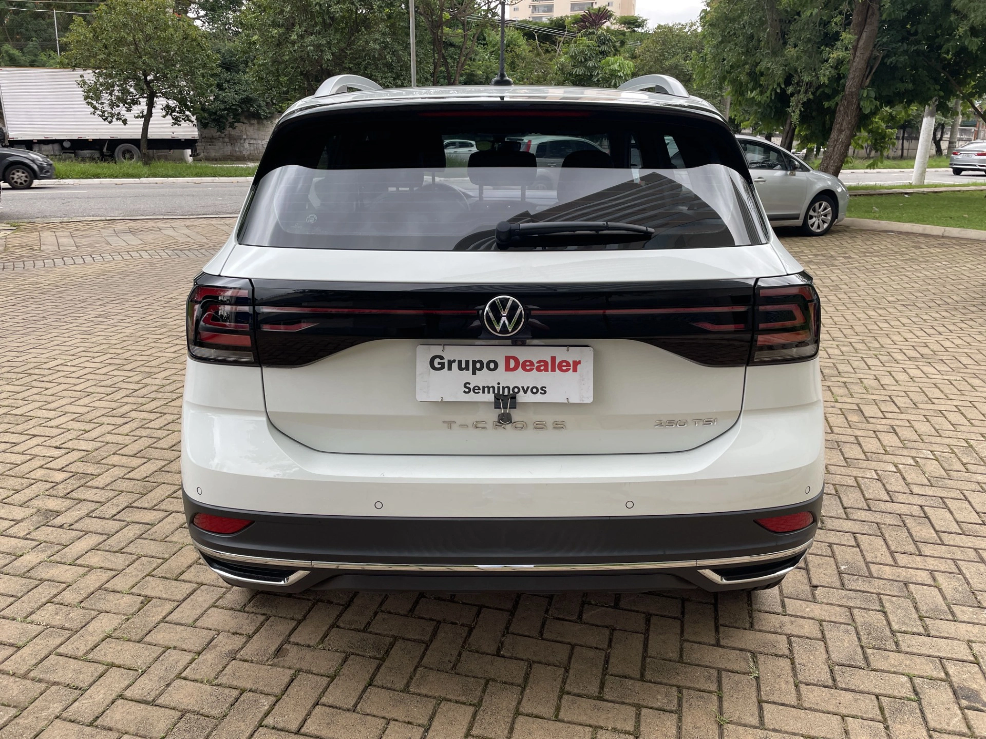 volkswagen T-CROSS 1.4 250 TSI TOTAL FLEX HIGHLINE AUTOMÁTICO 20237