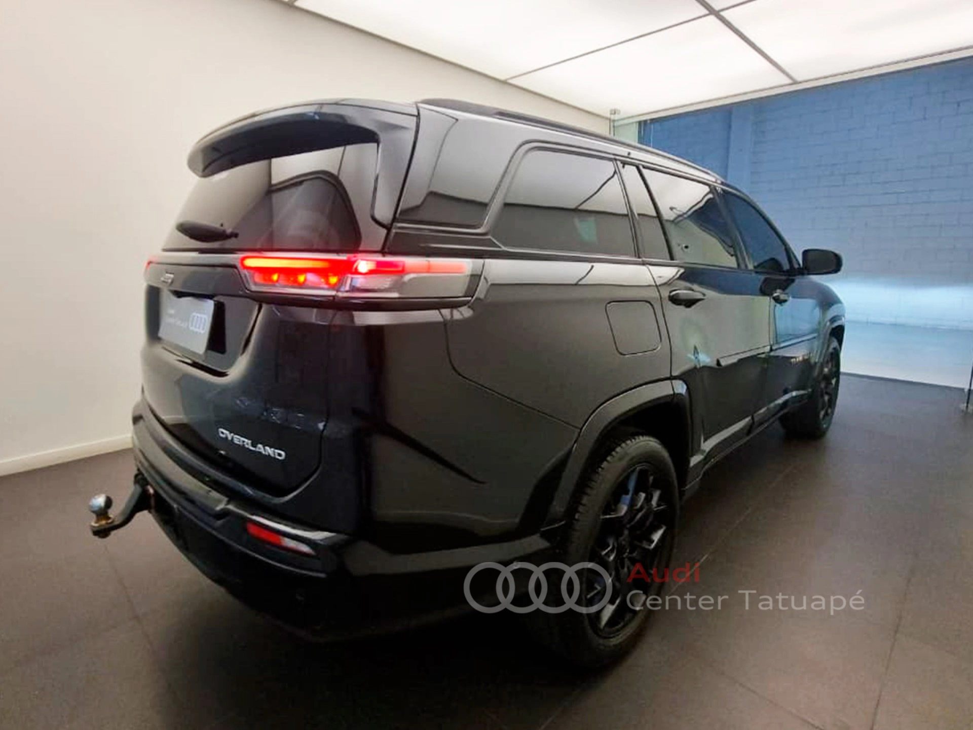 jeep COMMANDER 1.3 T270 TURBO FLEX OVERLAND AT6 20233