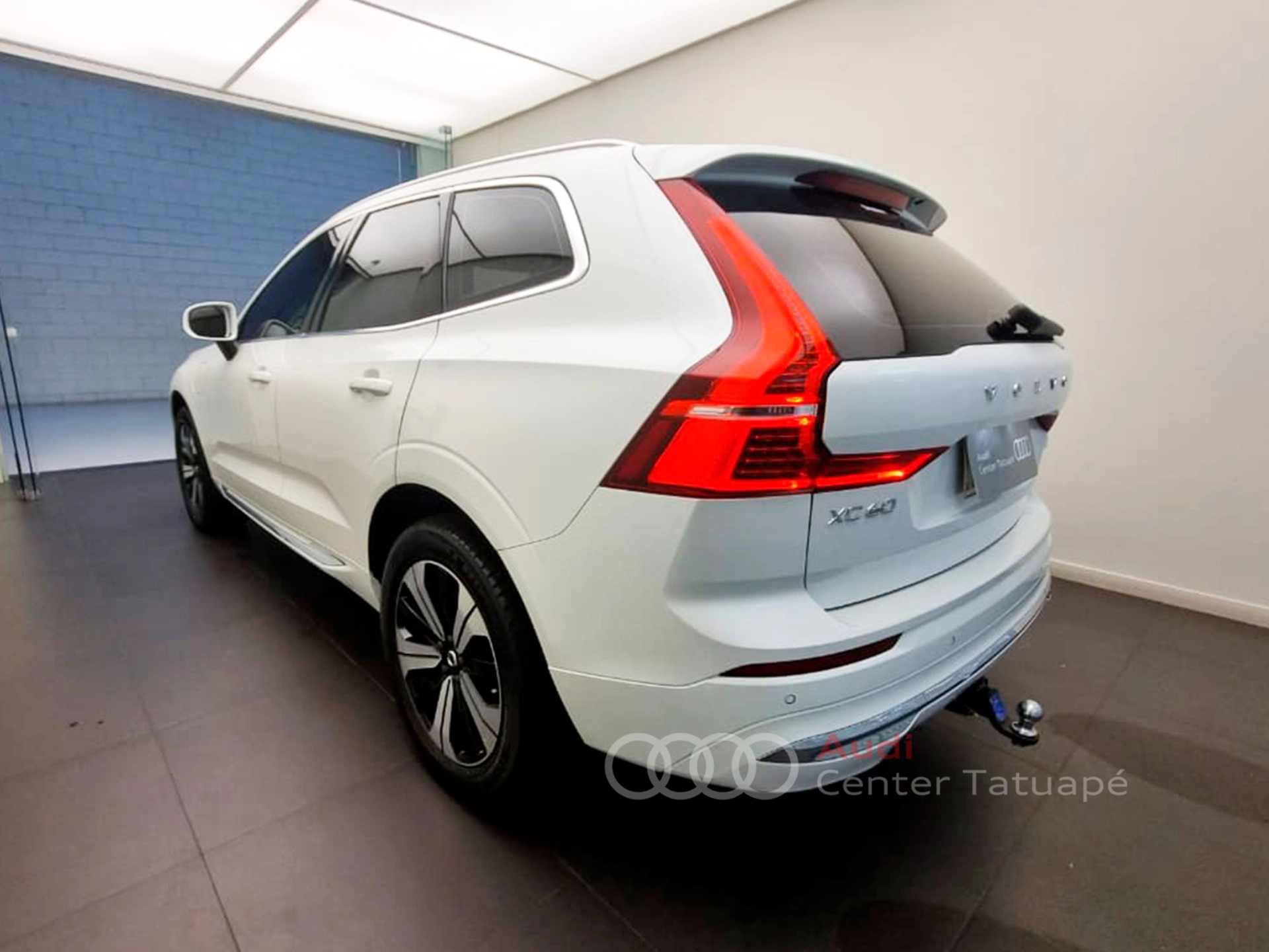 volvo XC60 2.0 T8 RECHARGE PLUS AWD GEARTRONIC 20235