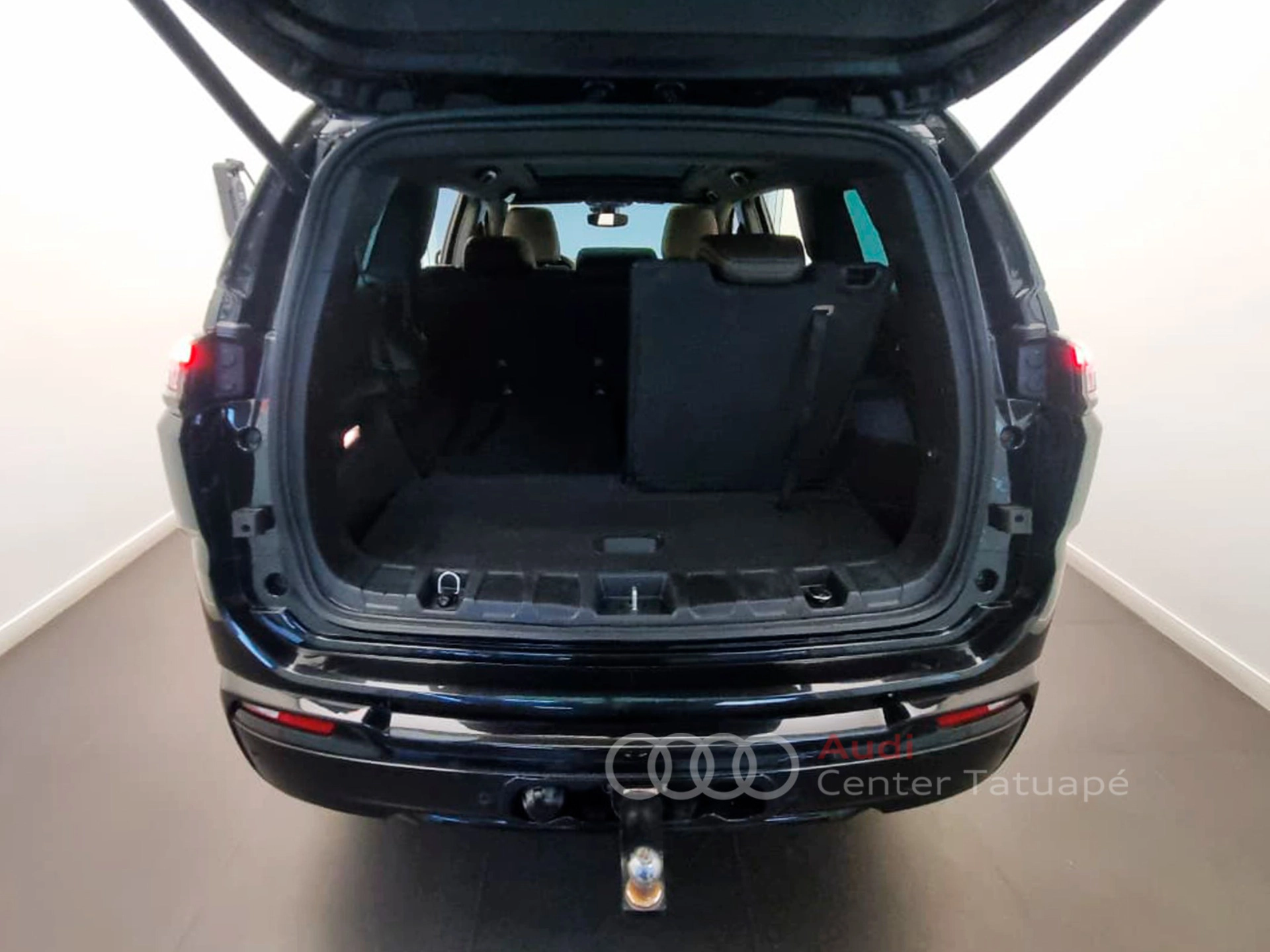 jeep COMMANDER 1.3 T270 TURBO FLEX OVERLAND AT6 20236